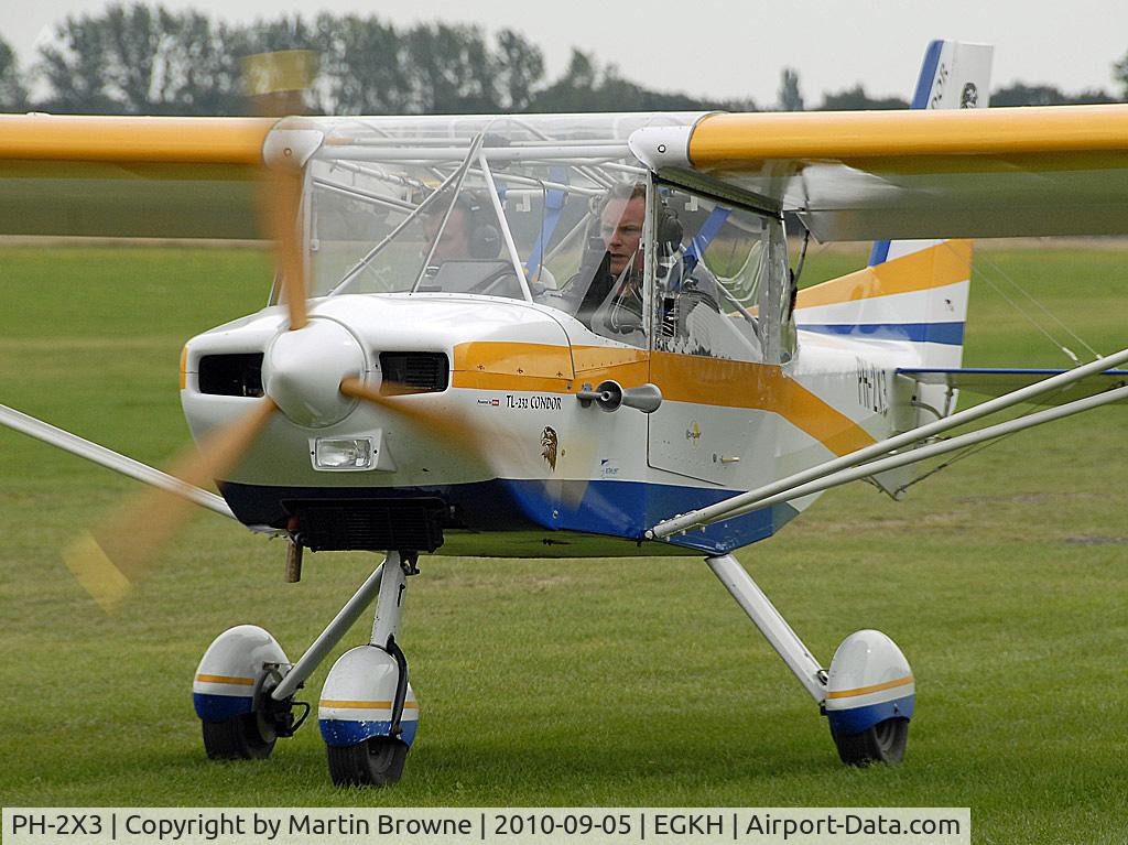 PH-2X3, TL Ultralight TL-232 Condor C/N 96C12, COCKPIT CLOSE UP