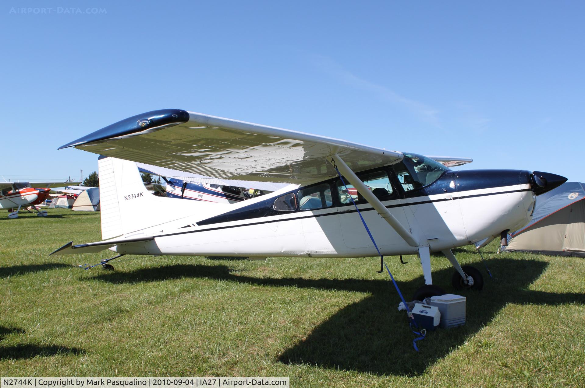 N2744K, 1979 Cessna 180K Skywagon C/N 18053057, Cessna 180K