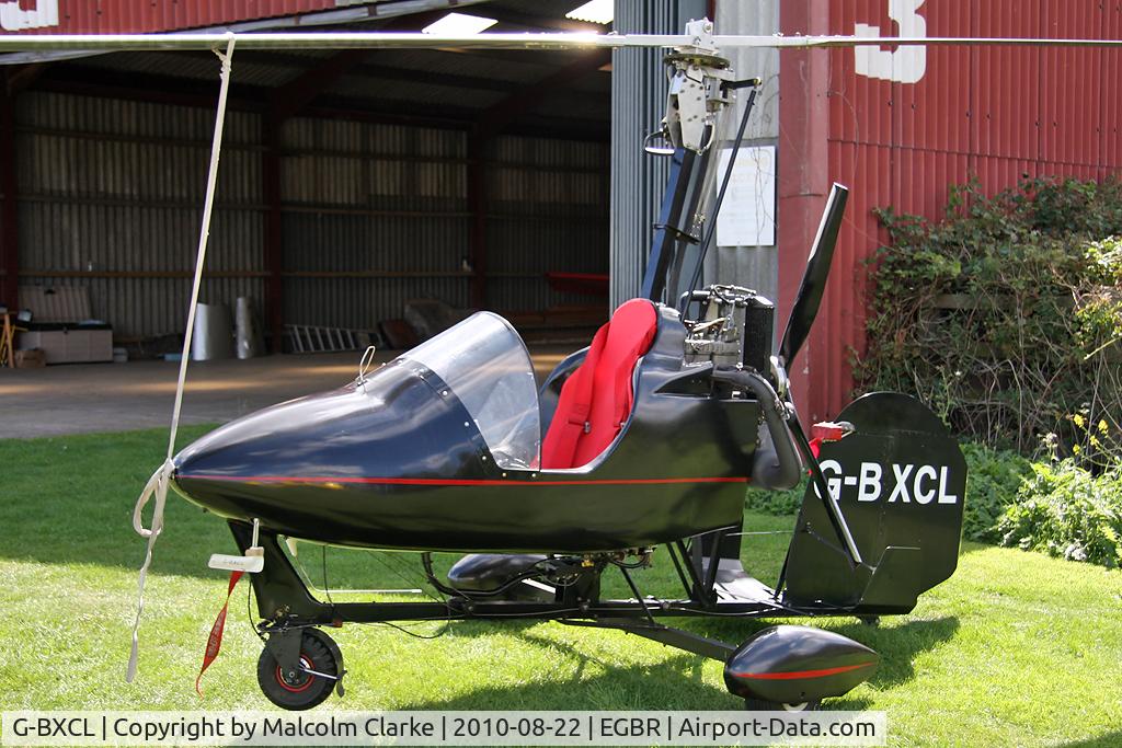 G-BXCL, 1997 Montgomerie-Bensen B-8MR Gyrocopter C/N PFA G/01-1287, Montgomerie-Bensen B8MR at Breighton Airfield's Summer Madness All Comers Fly-In in August 2010.