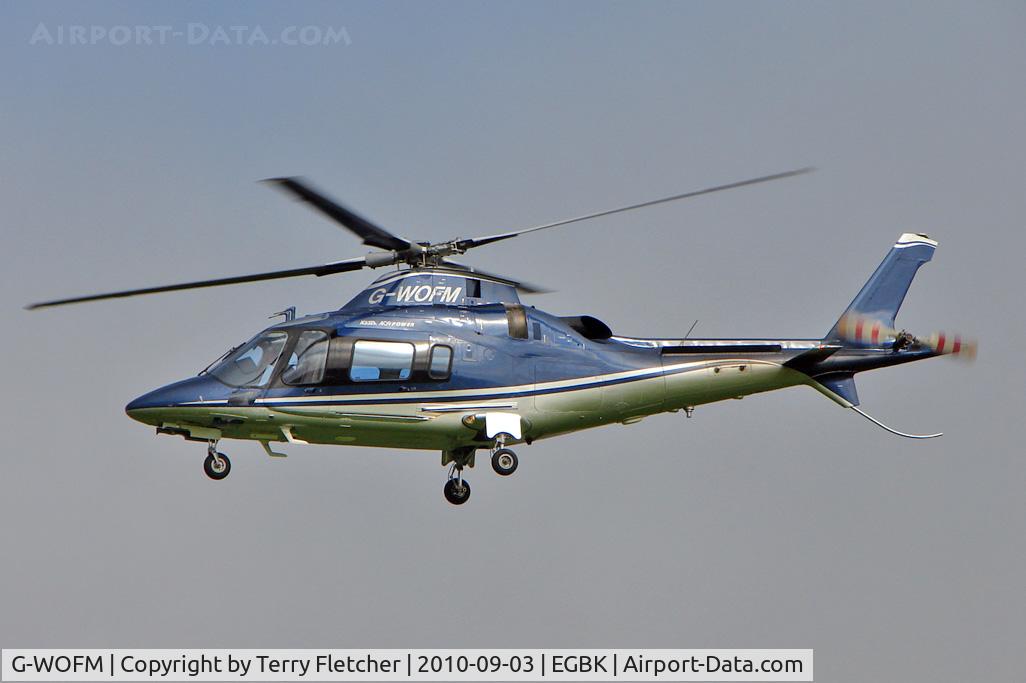 G-WOFM, 2006 Agusta A-109E Power C/N 11678, 2006 Agusta Spa AGUSTA A109E, c/n: 11678 arriving at Sywell