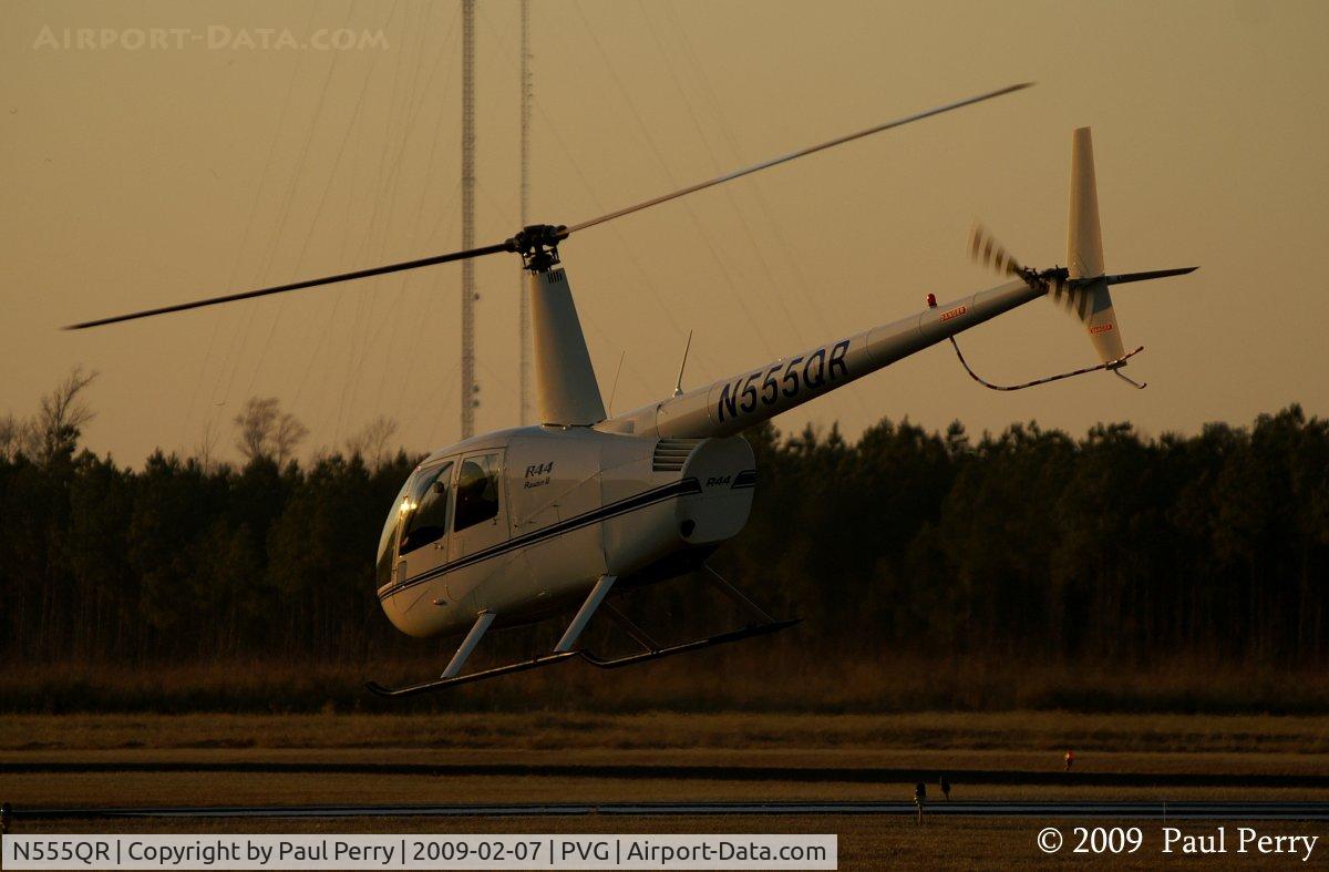 N555QR, 2003 Robinson R44 II C/N 10140, Off into the sunset