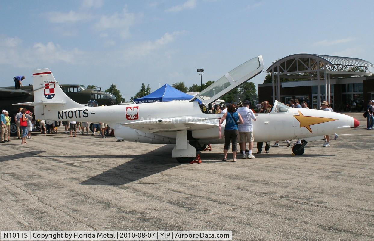 N101TS, 1973 PZL-Mielec TS-11 Iskra C/N 1H-1019, TS-11