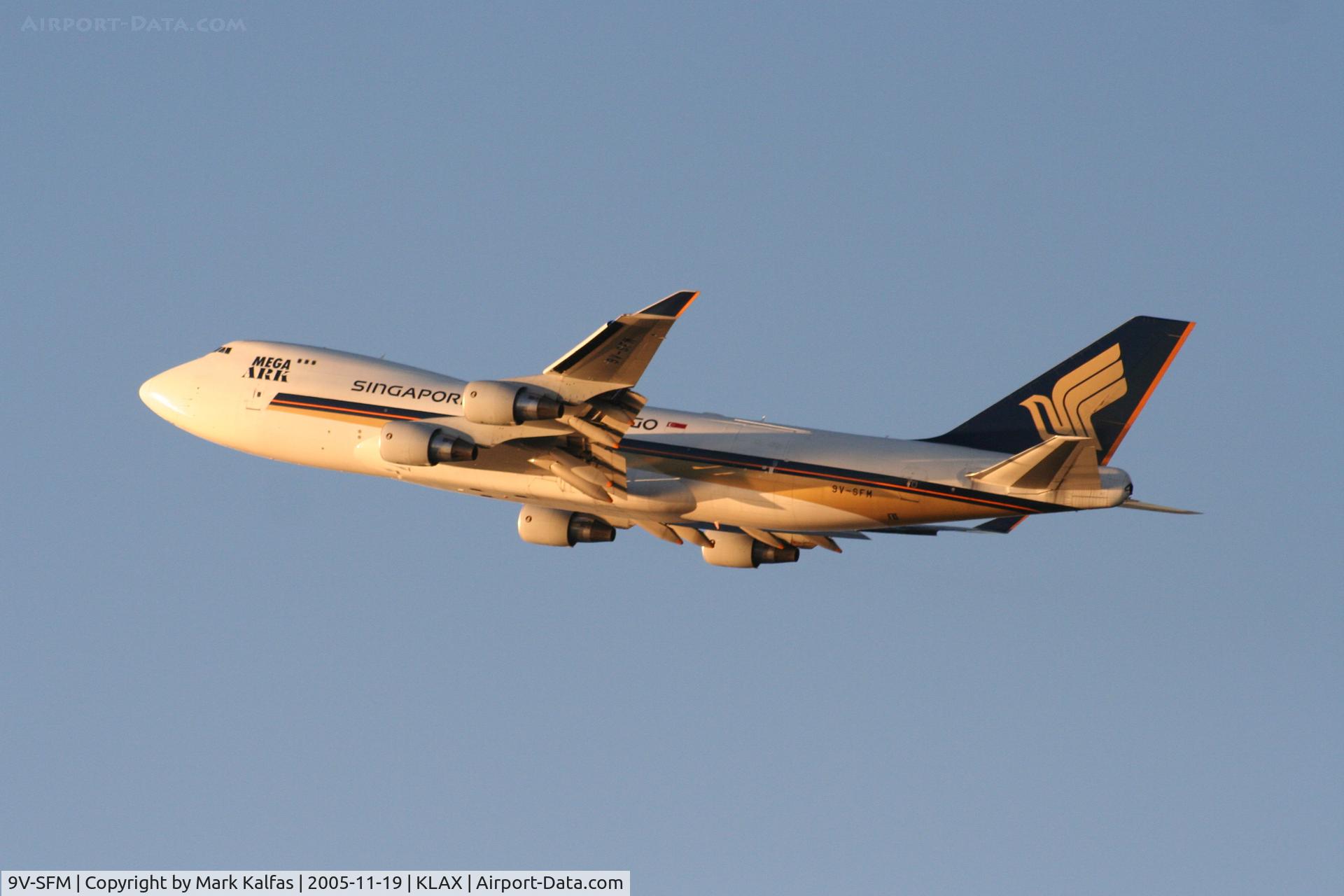 9V-SFM, 2003 Boeing 747-412F/SCD C/N 32898, Singapore Air Cargo Boeing 747-412F, 9V-SFM 25R departure KLAX.