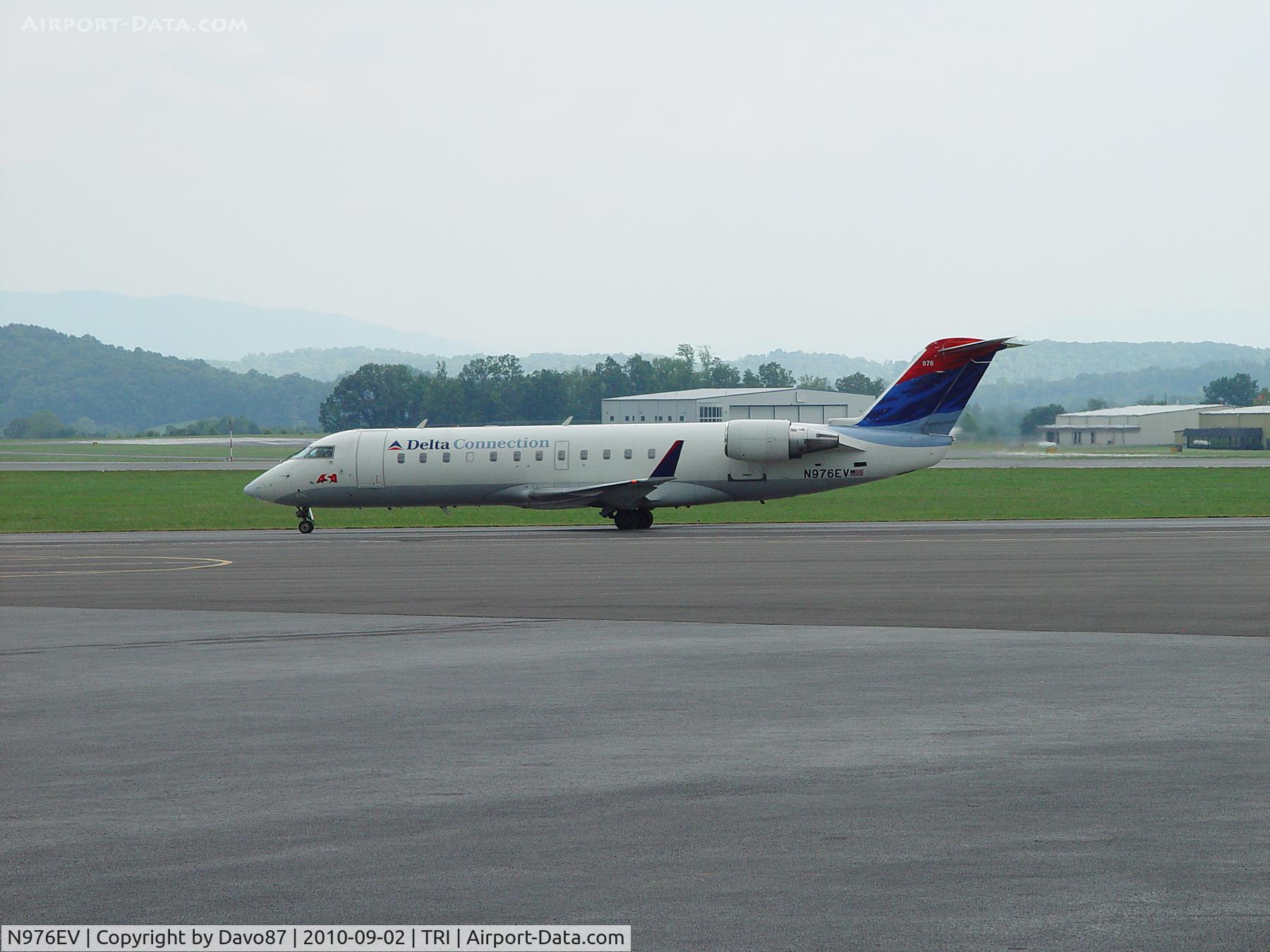 N976EV, 2001 Bombardier CRJ-200ER (CL-600-2B19) C/N 7601, N976AE parked at Tri-Cities Airport, Blountville, TN over Labor Day Weekend