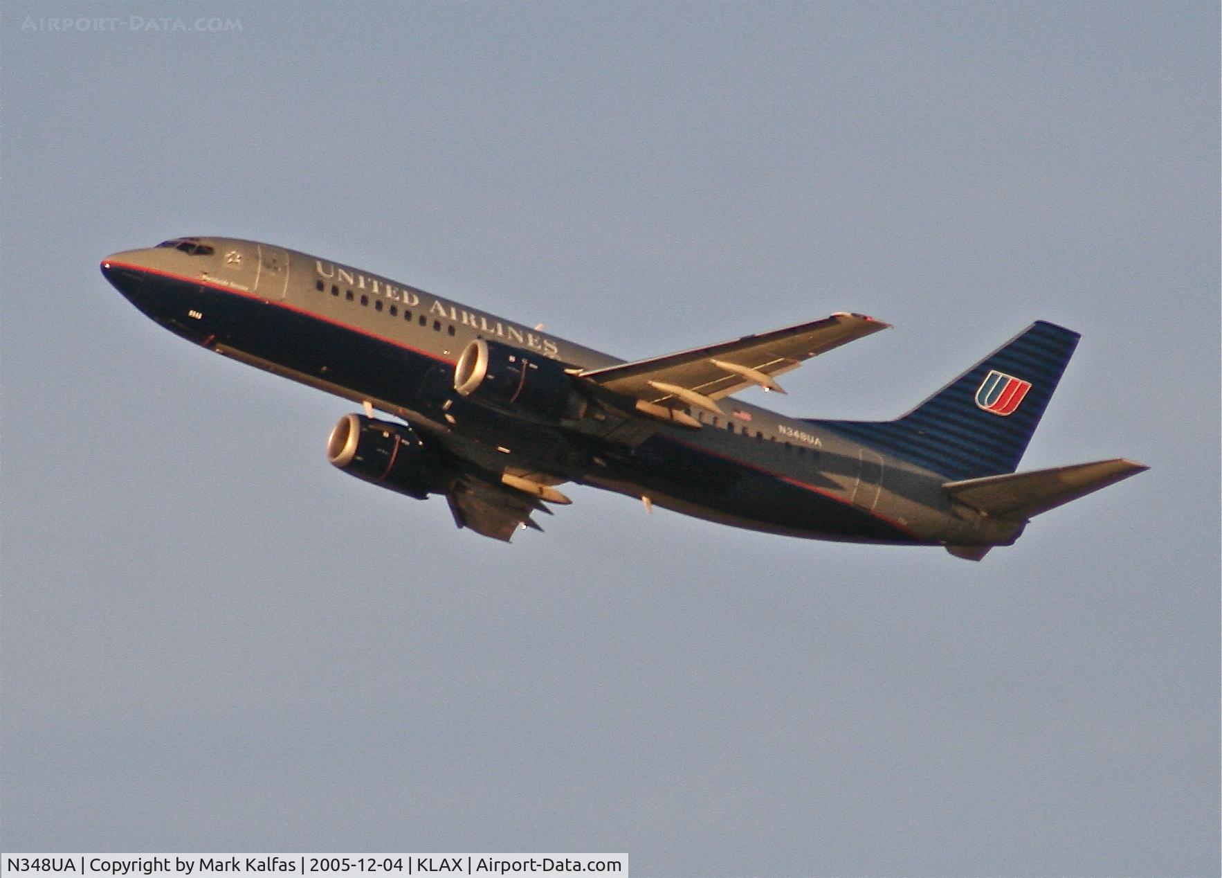 N348UA, 1988 Boeing 737-322 C/N 24252, United Airlines Boeing 737-322, N348UA departing 25R KLAX during another picture perfect sunset.