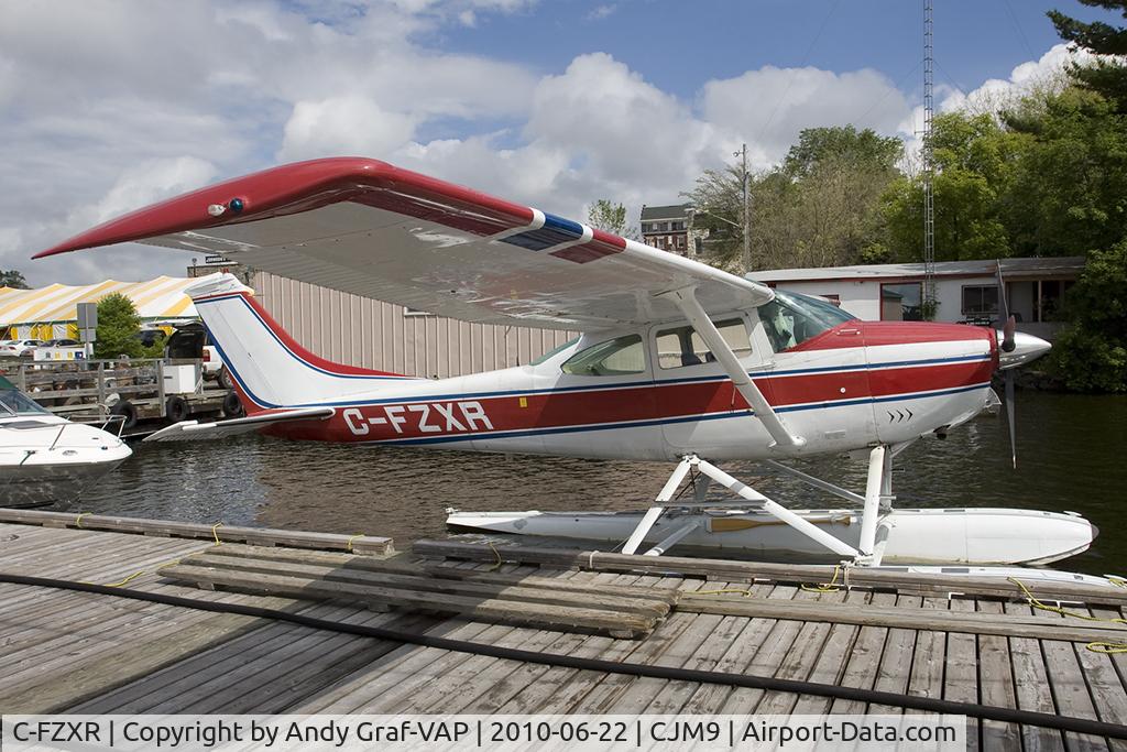 C-FZXR, 1968 Cessna 182L Skylane C/N 18258985, Cessna 182