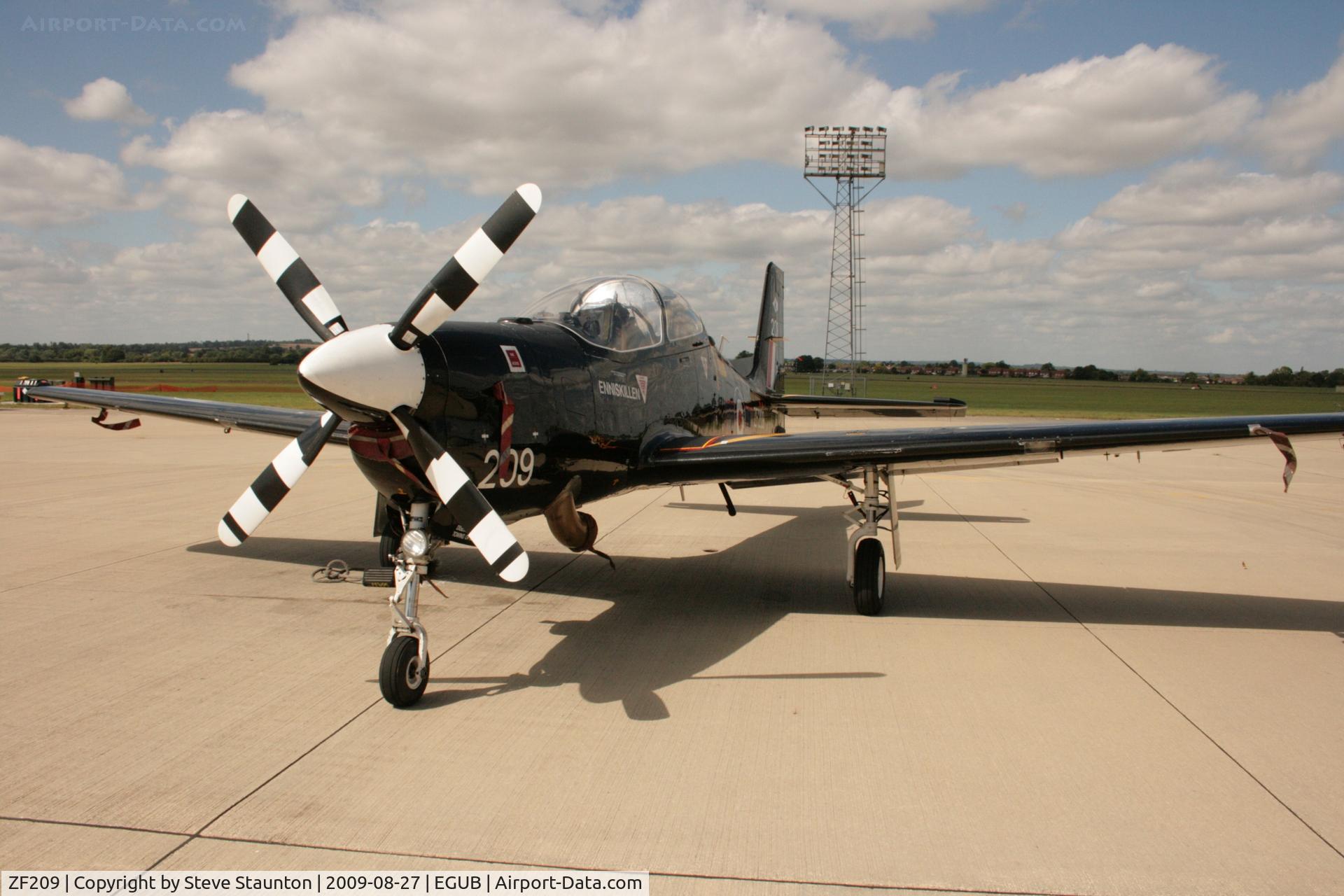 ZF209, 1989 Short S-312 Tucano T1 C/N S035/T34, Taken at RAF Benson Families Day, August 2009