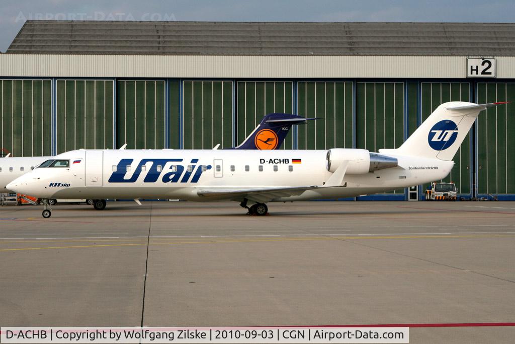 D-ACHB, 2000 Canadair CRJ-200LR (CL-600-2B19) C/N 7391, visitor