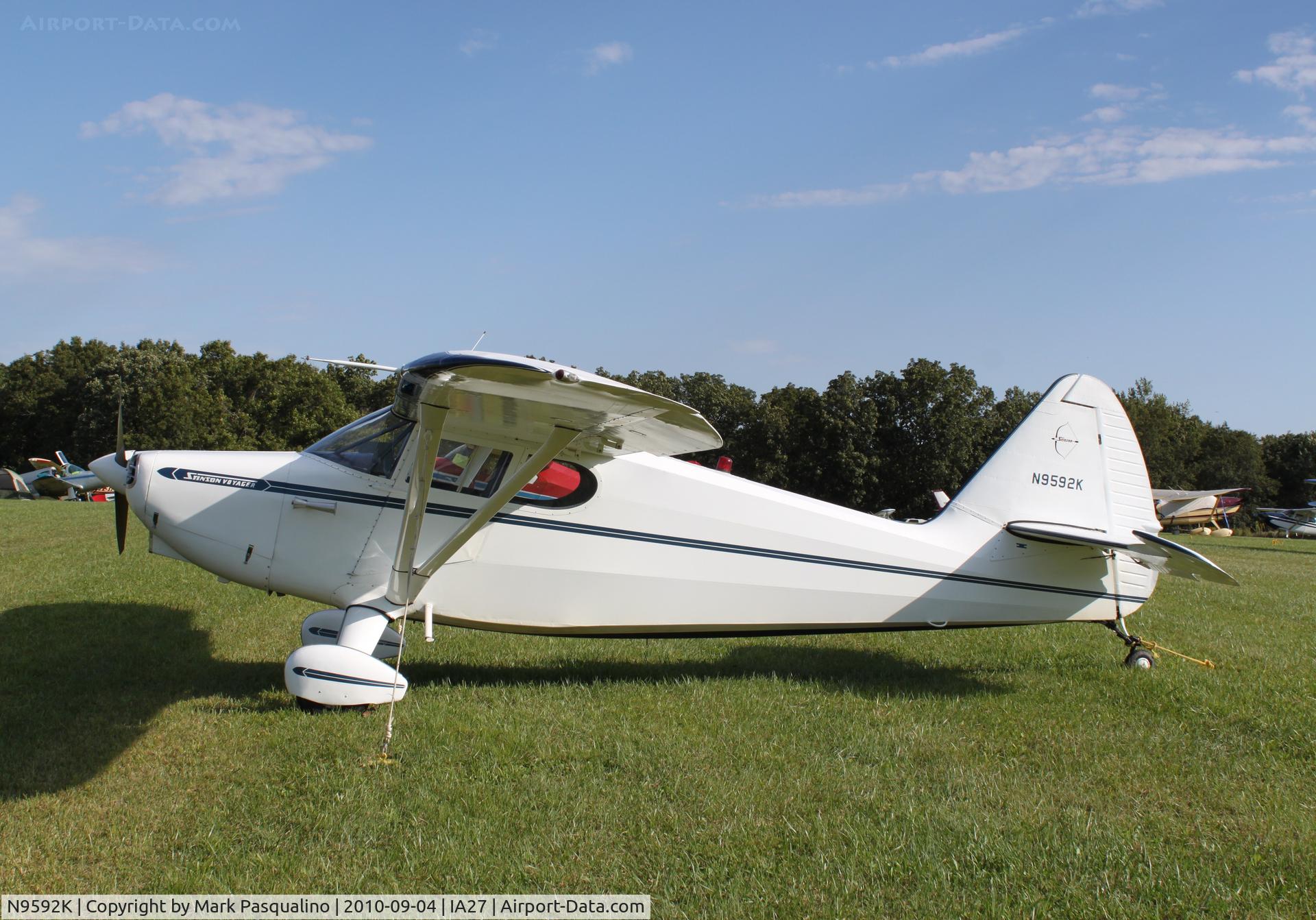 N9592K, 1947 Stinson 108-2 Voyager C/N 108-2592, Stinson 108-2