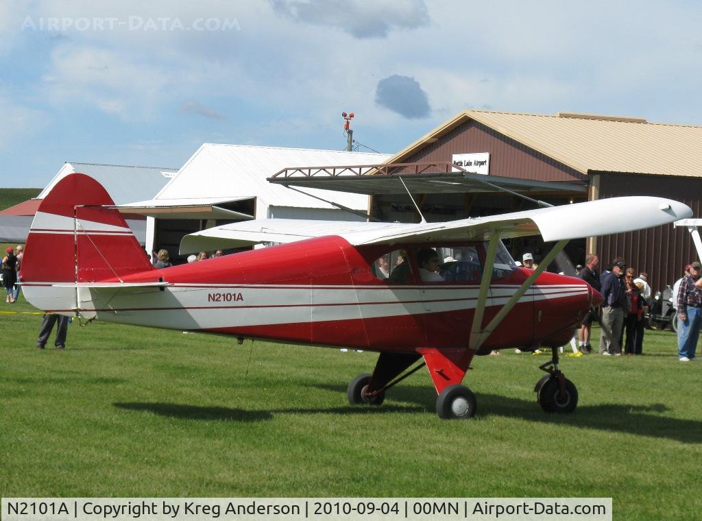 N2101A, 1952 Piper PA-22-135 Tri-Pacer C/N 22-561, 2010 Gerry Beck Memorial Fly-in