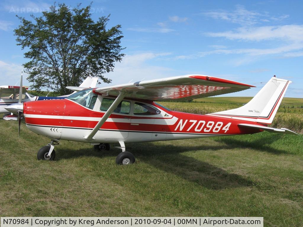 N70984, 1968 Cessna 182M Skylane C/N 18259445, 2010 Gerry Beck Memorial Fly-in