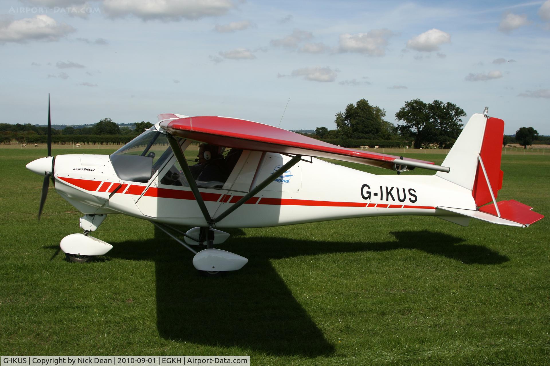 G-IKUS, 2004 Comco Ikarus C42 FB UK C/N PFA 322-14130, EGKH