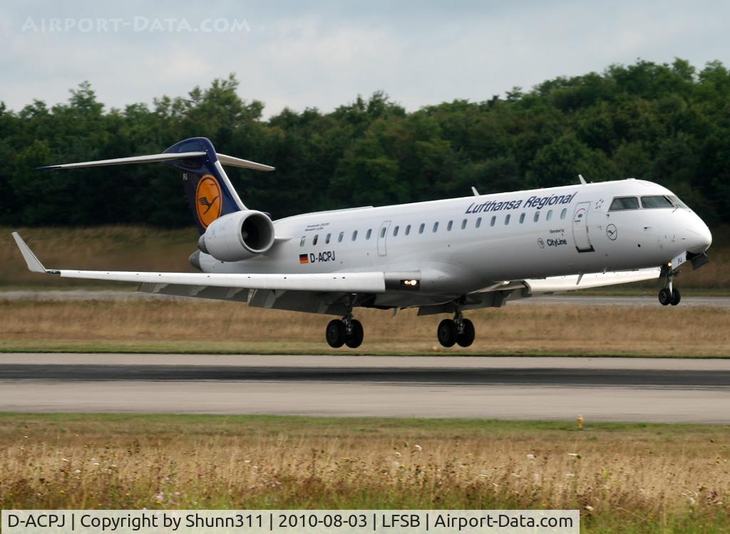 D-ACPJ, Canadair CRJ-701ER (CL-600-2C10) Regional Jet C/N 10040, Landing rwy 16