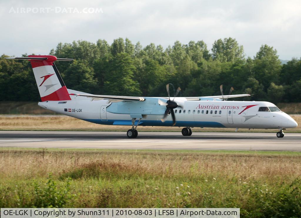 OE-LGK, 2009 De Havilland Canada DHC-8-402Q Dash 8 C/N 4280, Taking off rwy 16