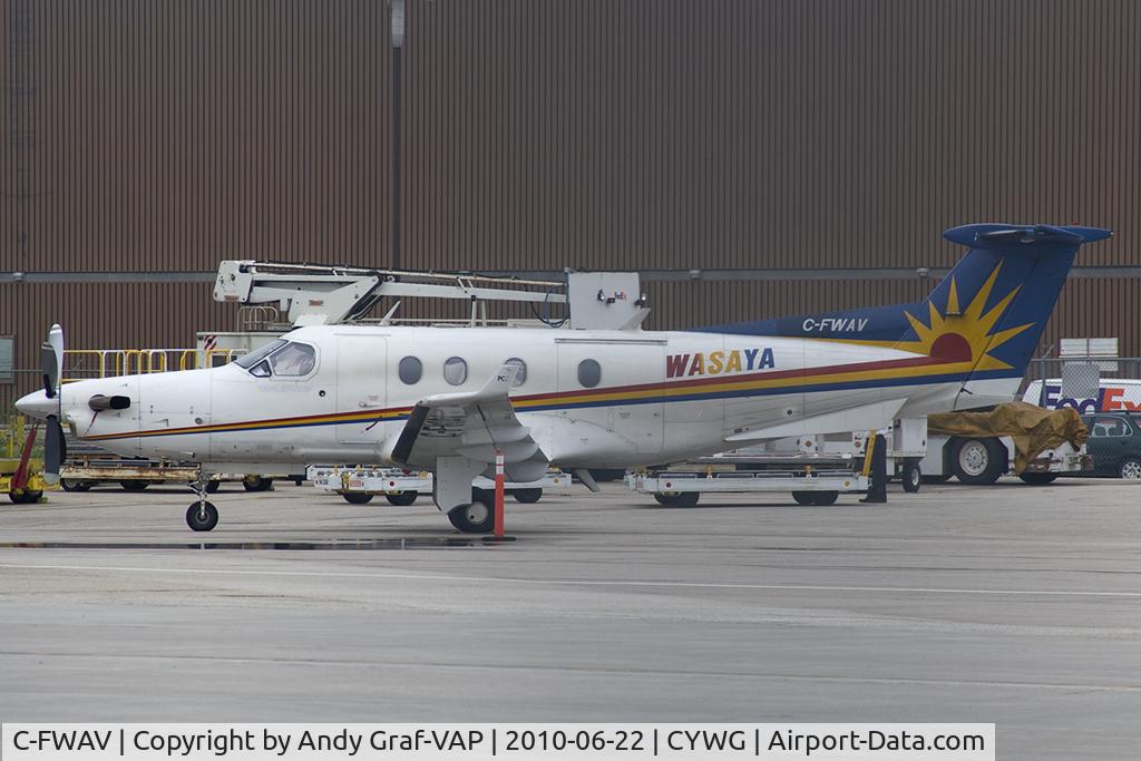 C-FWAV, 1999 Pilatus PC-12/45 C/N 280, Wasaya Air PC-12