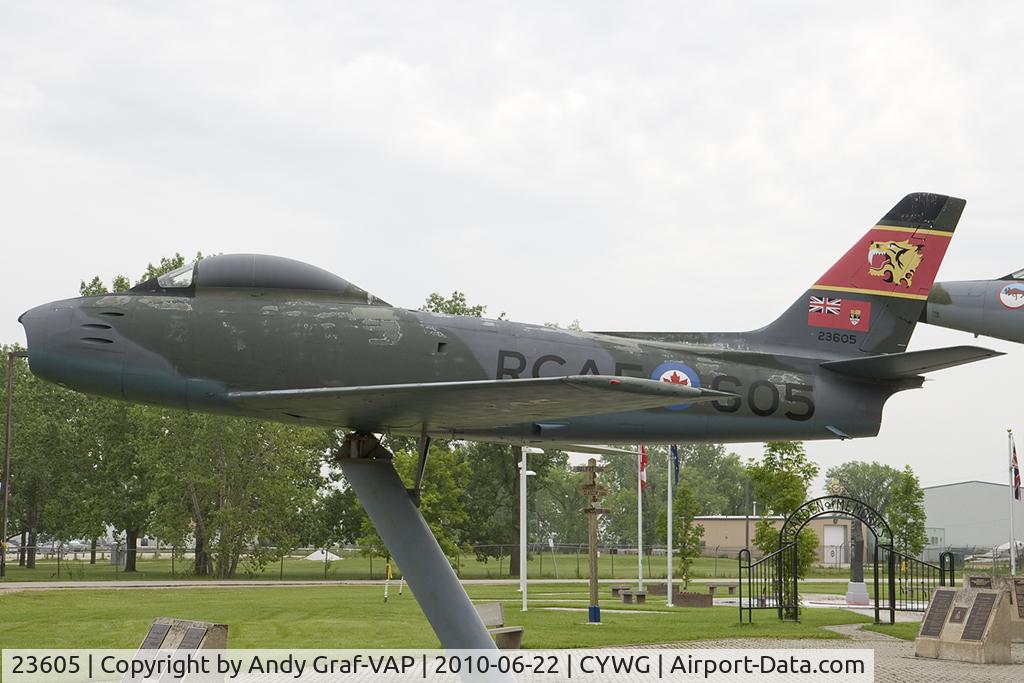 23605, Canadair CL-13B Sabre 6 C/N S6-1638, Canada - Air Force Canadair CL-13B Sabre 6