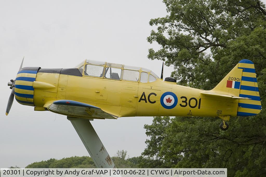 20301, Canadian Car & Foundry T-6 Harvard Mk.4 C/N CCF4-254, Canada - Air Force Harvard