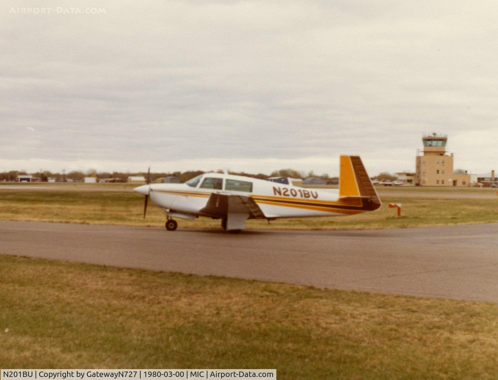N201BU, 1977 Mooney M20J 201 C/N 24-0320, At Crystal Airport.