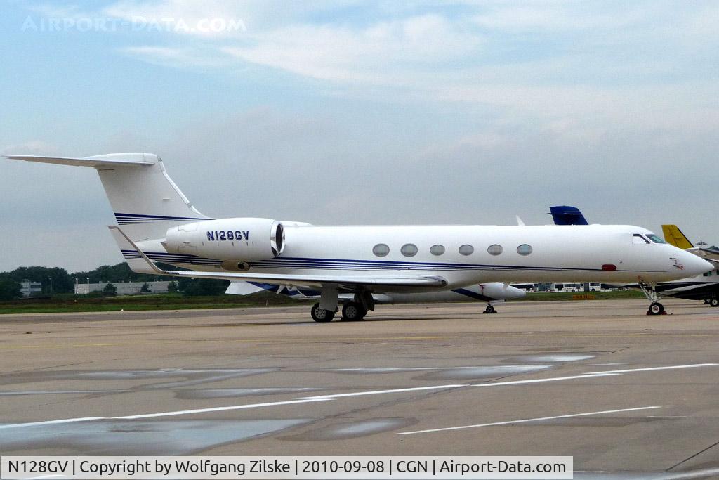 N128GV, 2002 Gulfstream Aerospace G-V C/N 665, visitor