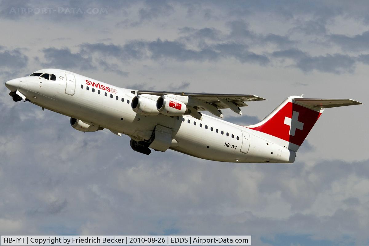 HB-IYT, 2000 British Aerospace Avro 146-RJ100 C/N E3380, departure from Stuttgart