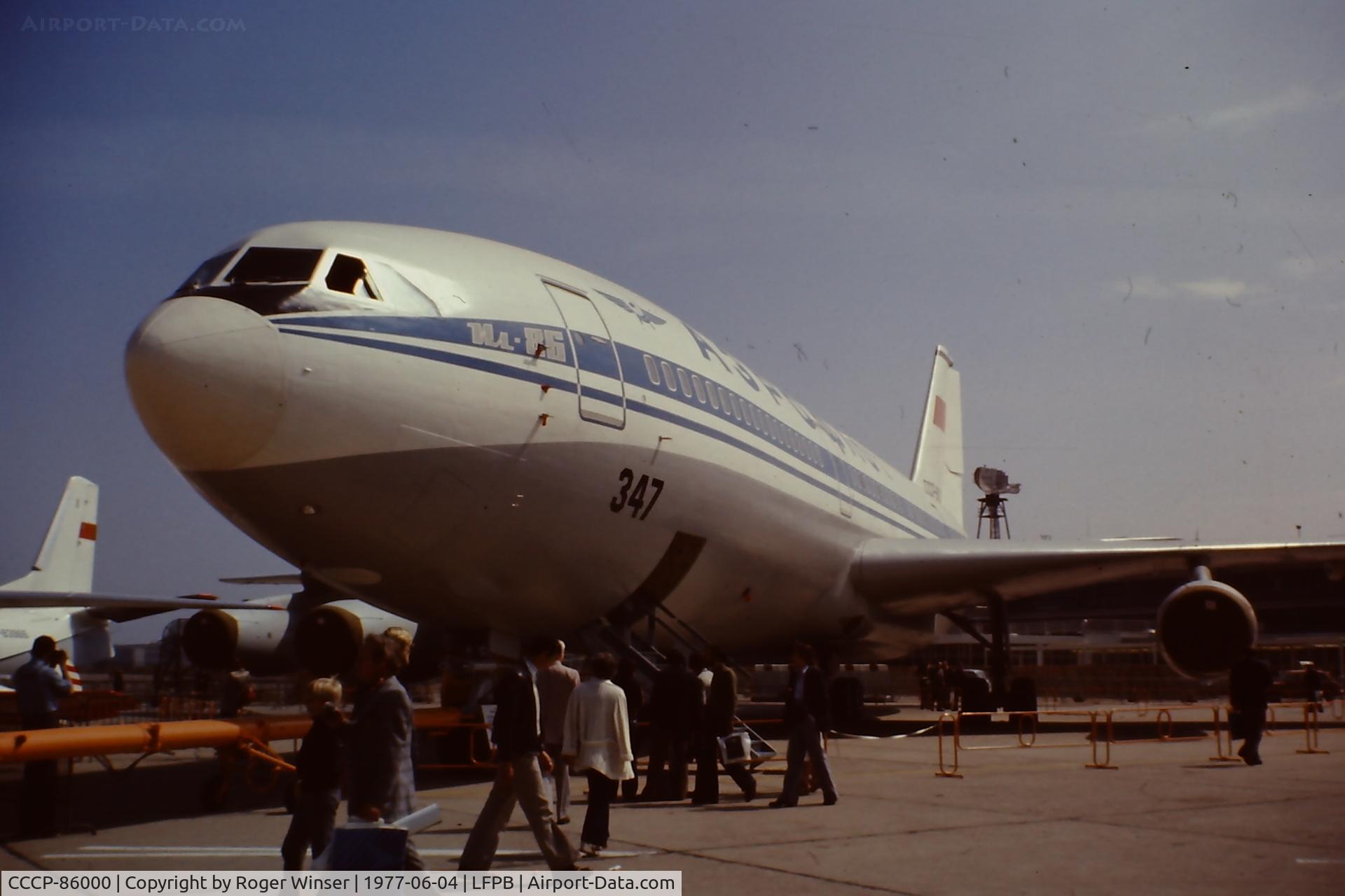 CCCP-86000, 1976 Ilyushin Il-86 C/N 0101, Prototype aircraft at the Paris Air Show, Le Bourget displaying the 1977 show #347.