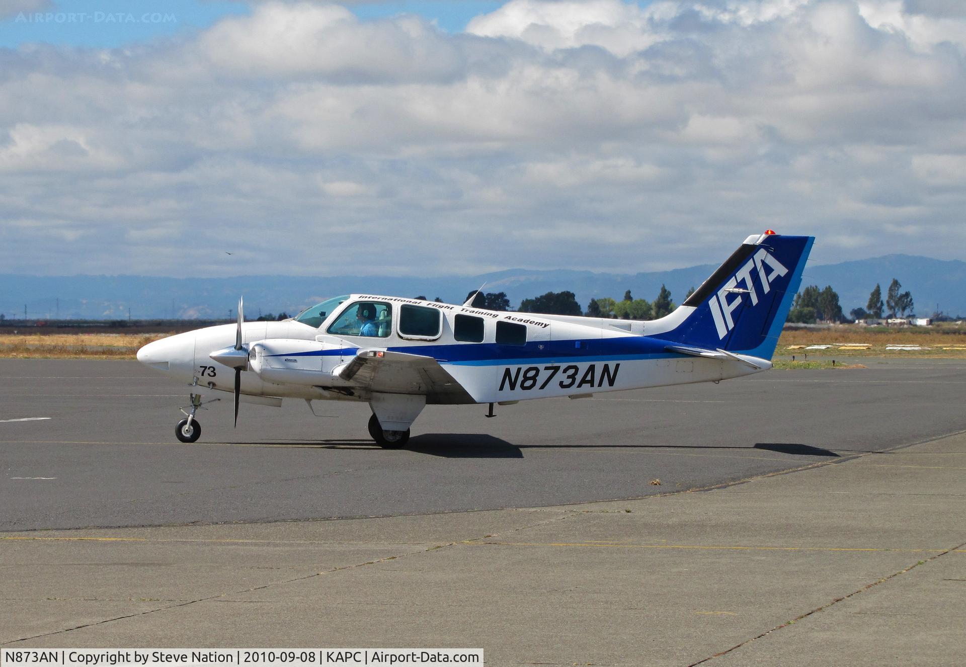 N873AN, 1993 Beech 58 Baron C/N TH-1680, International Flight Training Academy (ANA flight school) 1993 Beech 58 in from Watsonville, CA (KWVI) for touch-and-goes and rest stop.