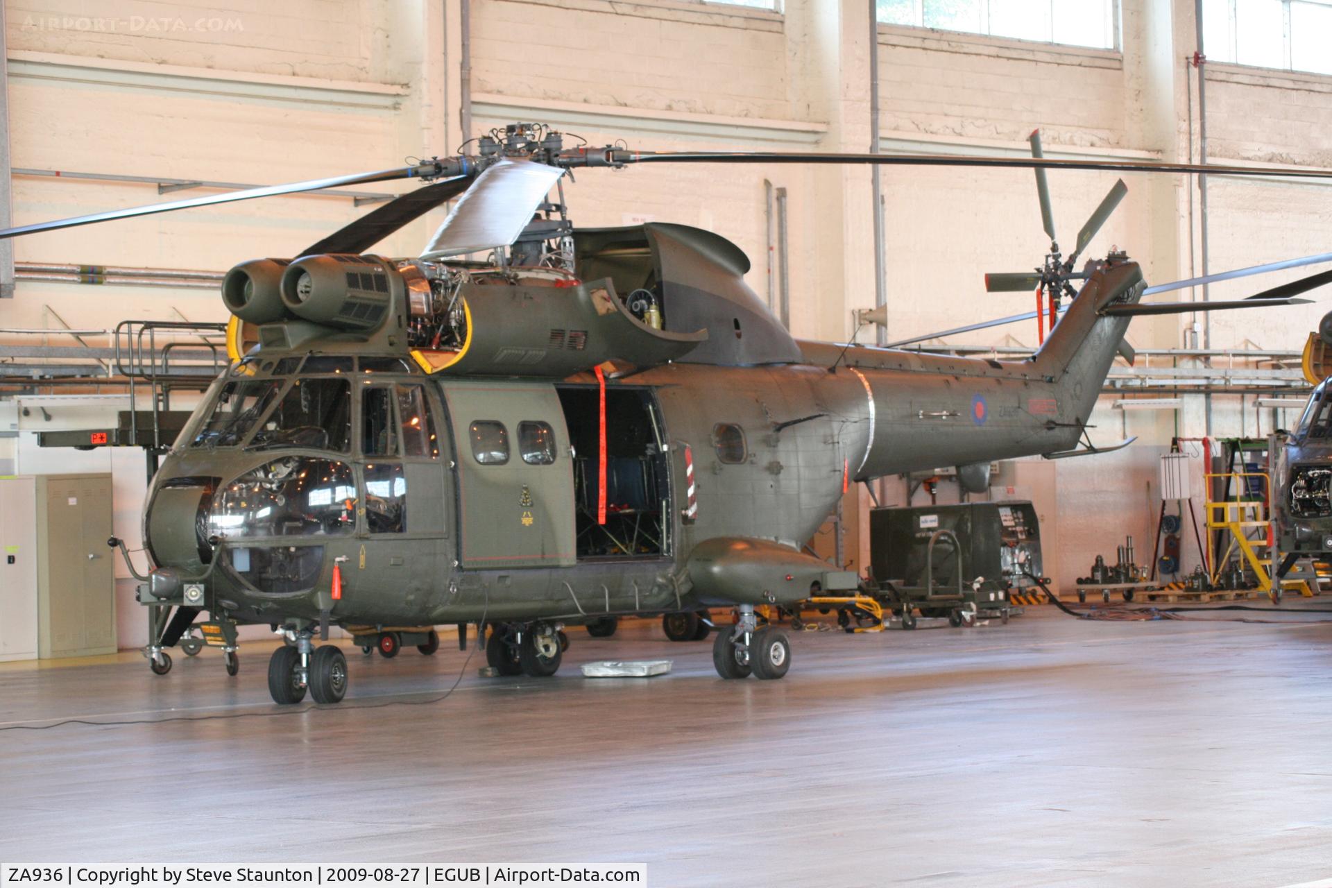 ZA936, 1980 Westland Puma HC.1 C/N 1640, Taken at RAF Benson Families Day, August 2009