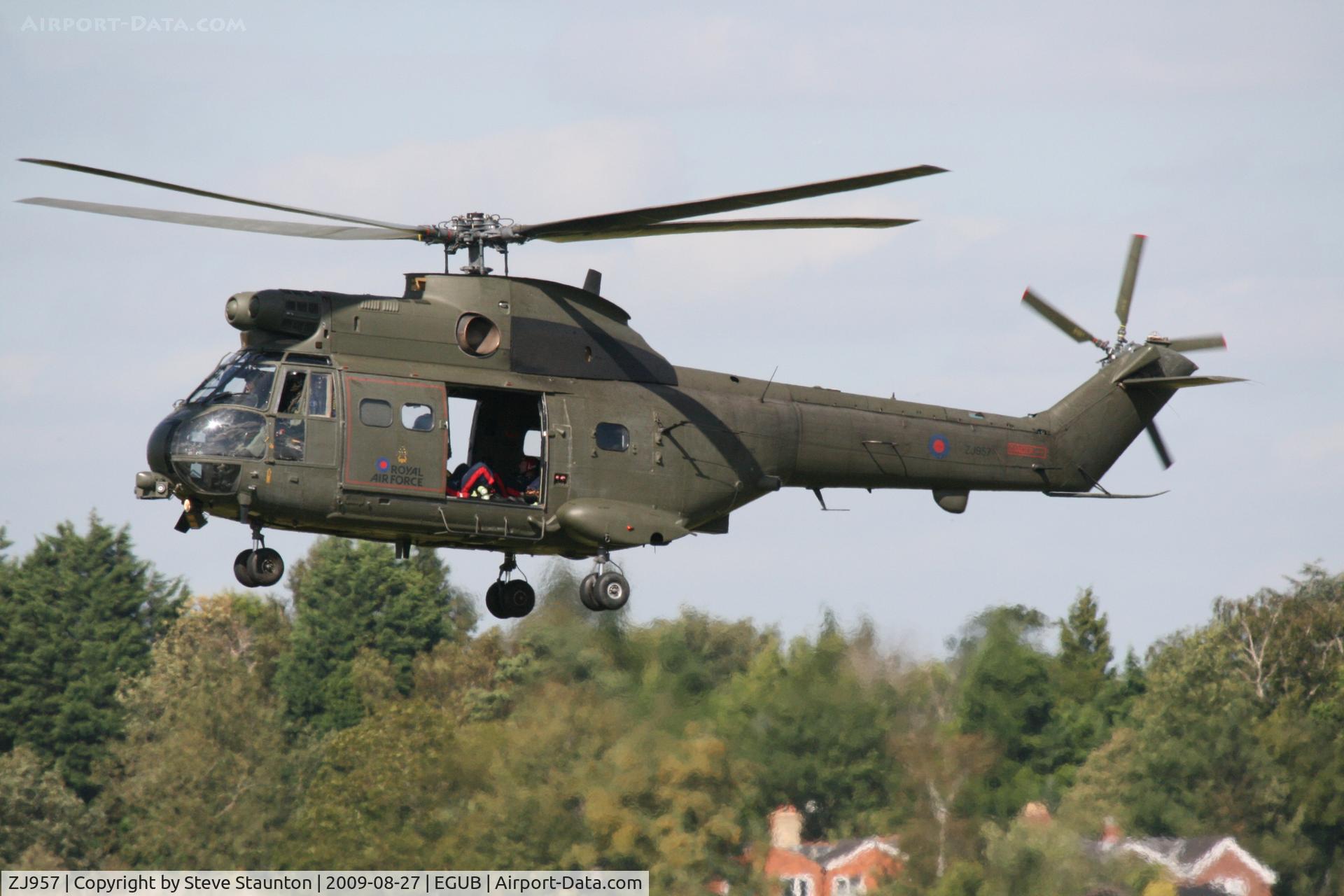 ZJ957, Westland Puma HC.2 C/N 1474, Taken at RAF Benson Families Day, August 2009