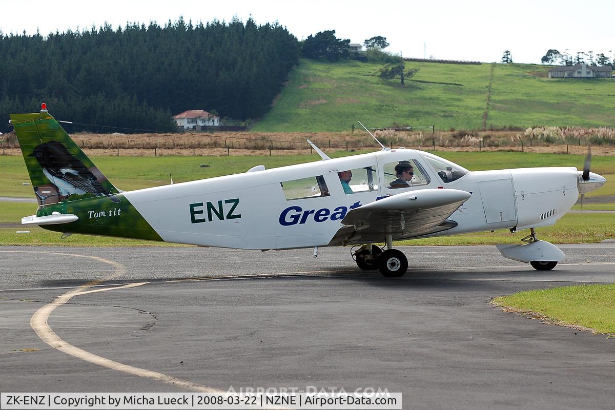 ZK-ENZ, Piper PA-32-260 Cherokee Six Cherokee Six C/N 32-1117, At North Shore Aerodrome