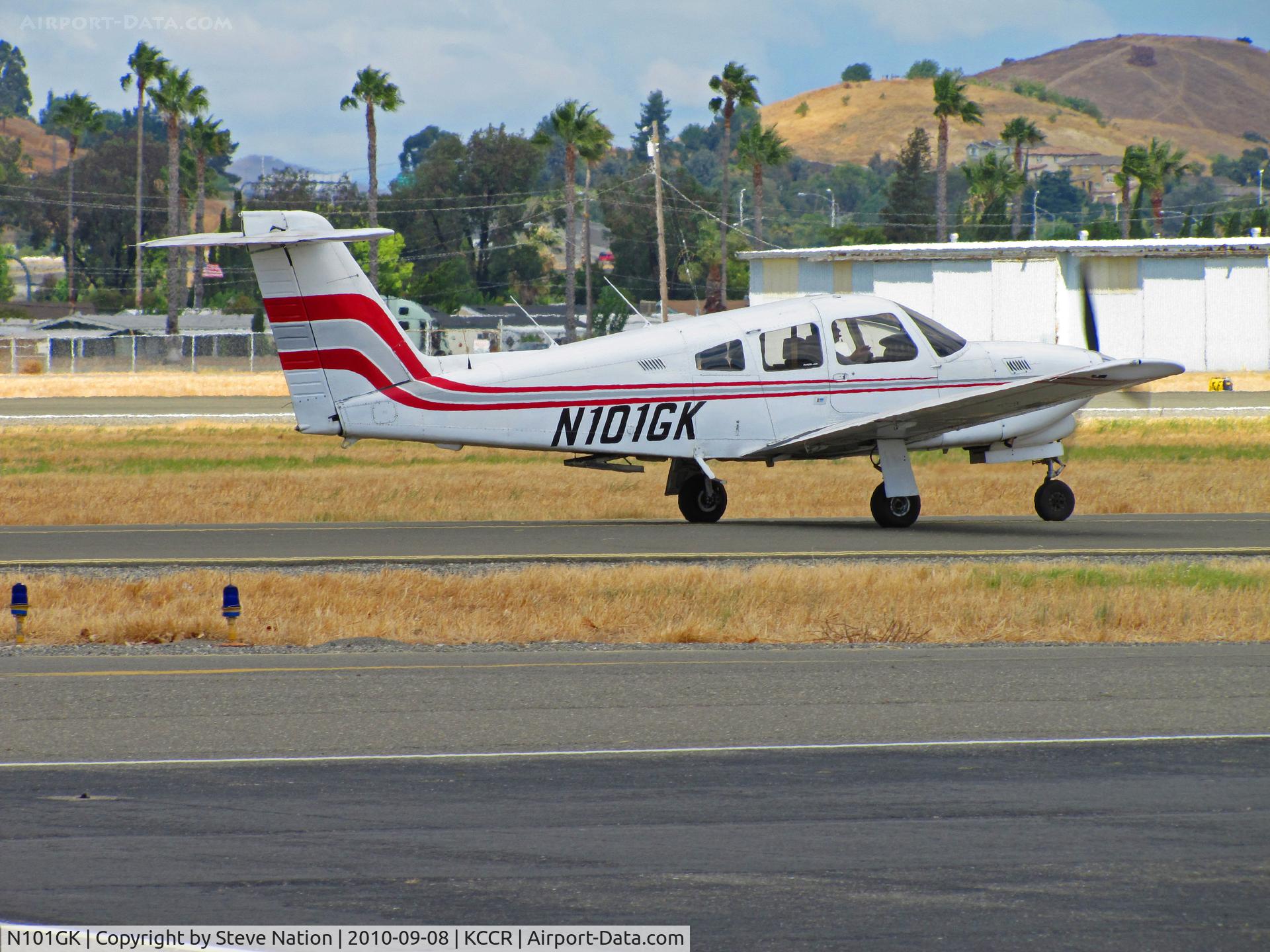 N101GK, 1979 Piper PA-28RT-201T Arrow IV C/N 28R-7931172, 1979 Piper PA-28RT-201T departing for KPRB - note antennae under fuselage