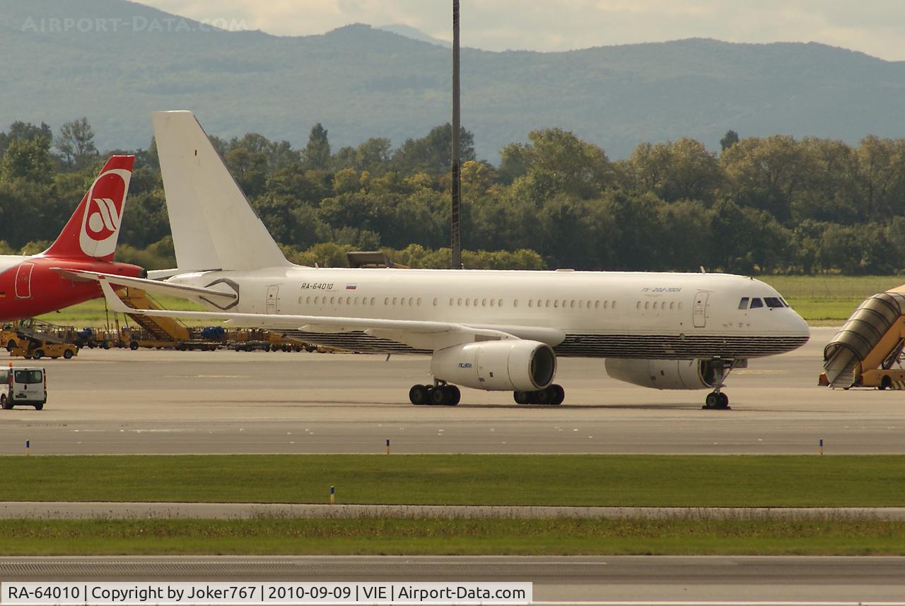 RA-64010, 1993 Tupolev Tu-204C C/N 145074-3164010, Private