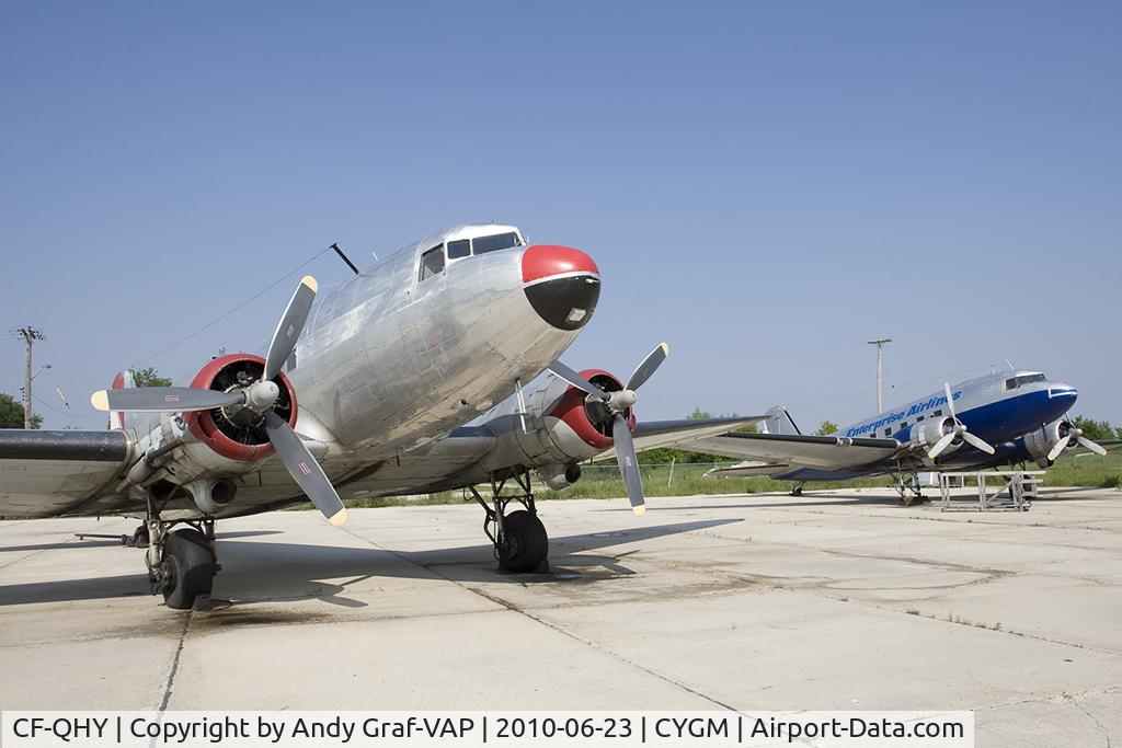 CF-QHY, 1944 Douglas DC3C-S1C3G (C-47B) C/N 14560, Sioux Narrows Airways DC-3