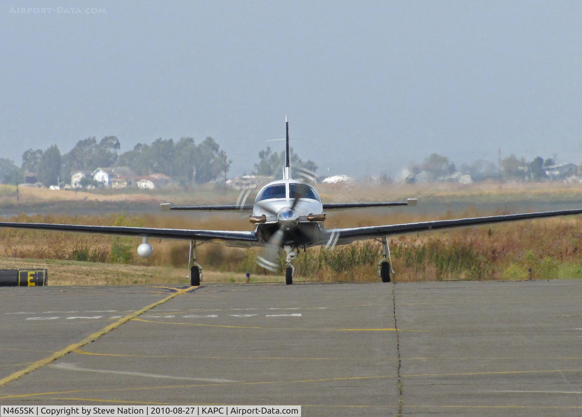 N465SK, 2000 Piper PA-46-500TP Malibu Meridian C/N 4697013, Head-on shot of 2000 Piper PA-46-500TP arriving from Chino, CA (KCNO)