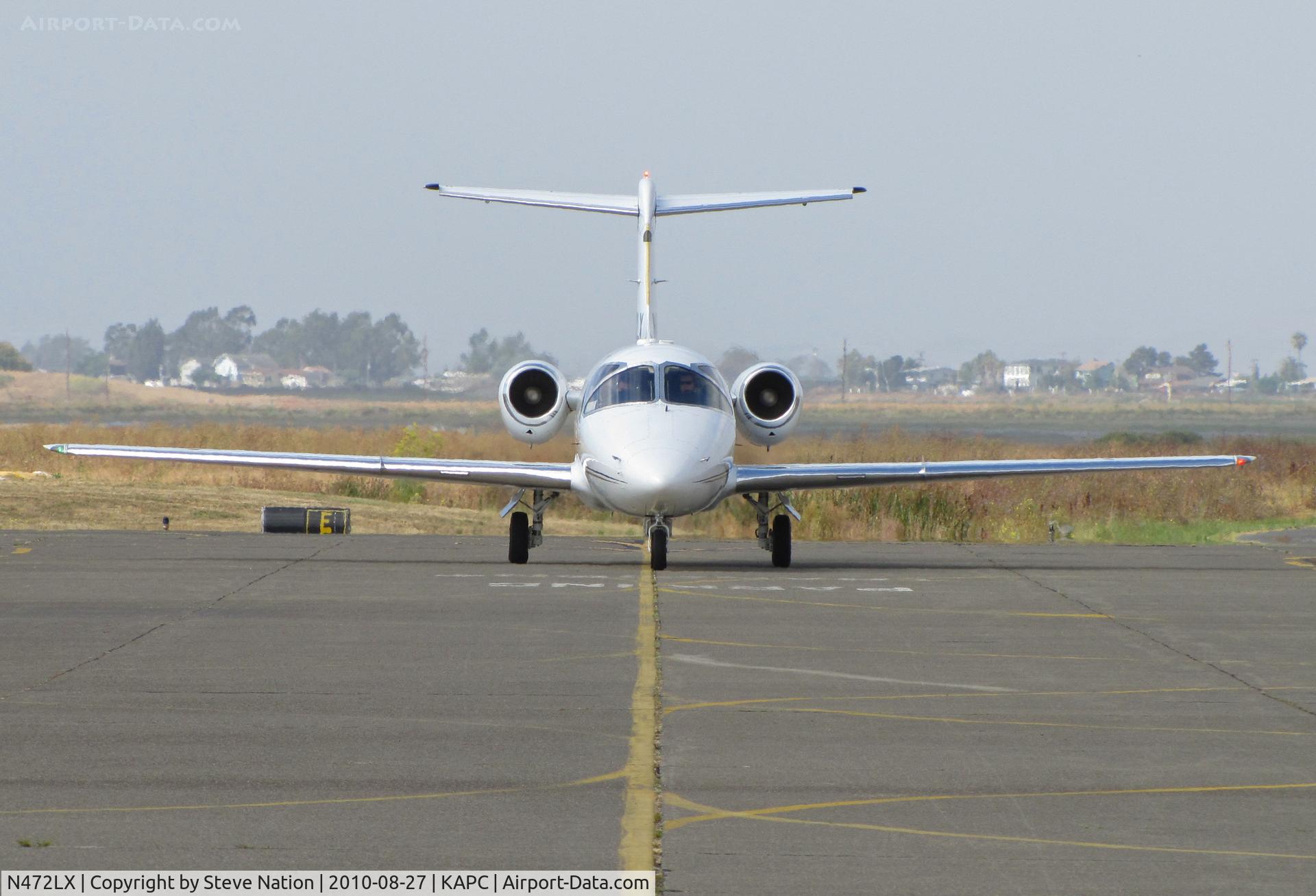 N472LX, Raytheon Aircraft Company 400A C/N RK-481, Head-on shot of Flight Options (
