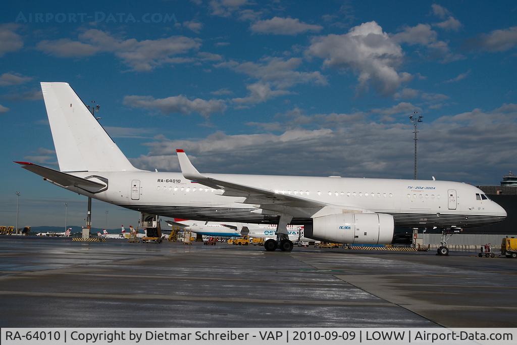 RA-64010, 1993 Tupolev Tu-204C C/N 145074-3164010, Tupolev 204-300