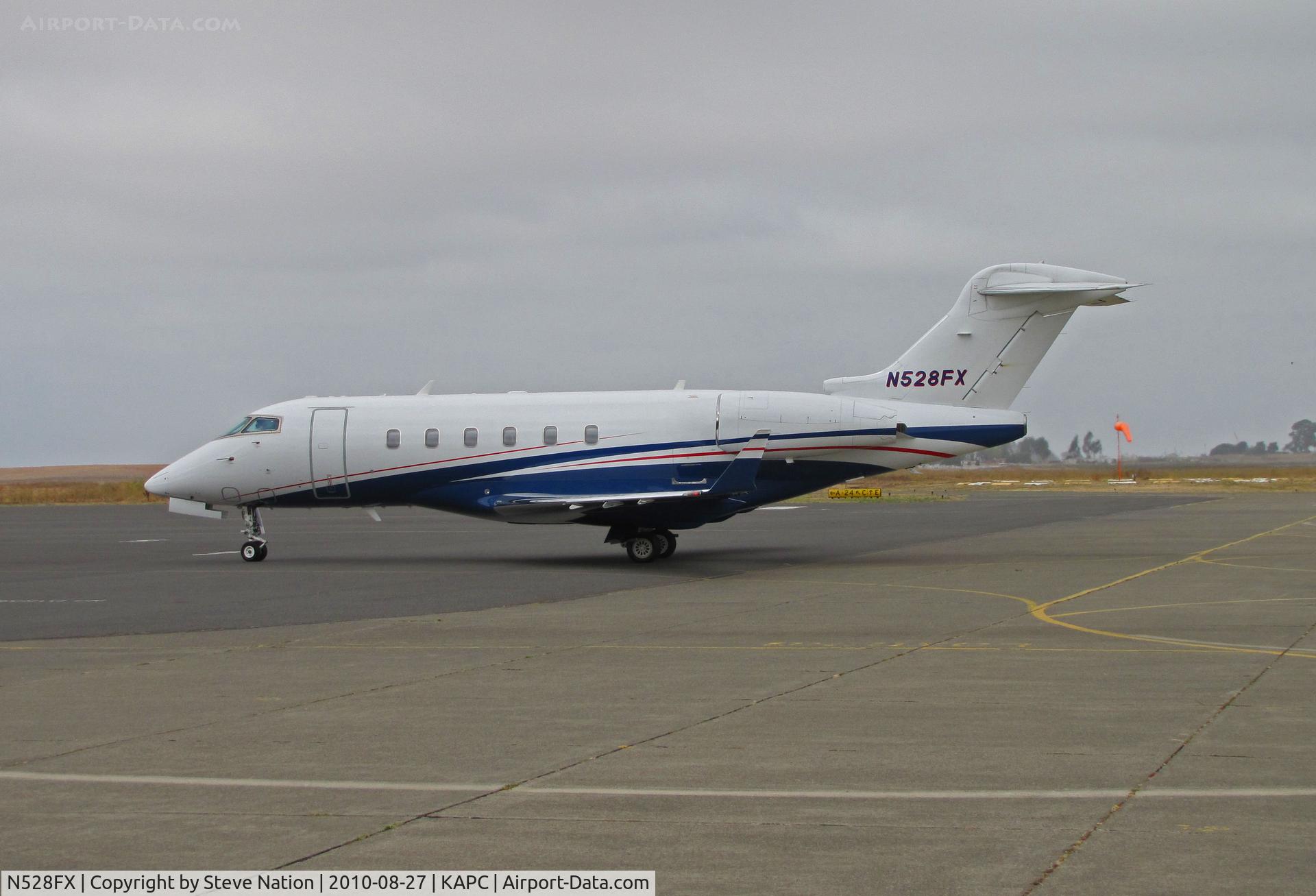 N528FX, 2006 Bombardier Challenger 300 (BD-100-1A10) C/N 20125, Flexjets 2006 BD-100-1A10 arriving from KSJC (San Jose, CA)