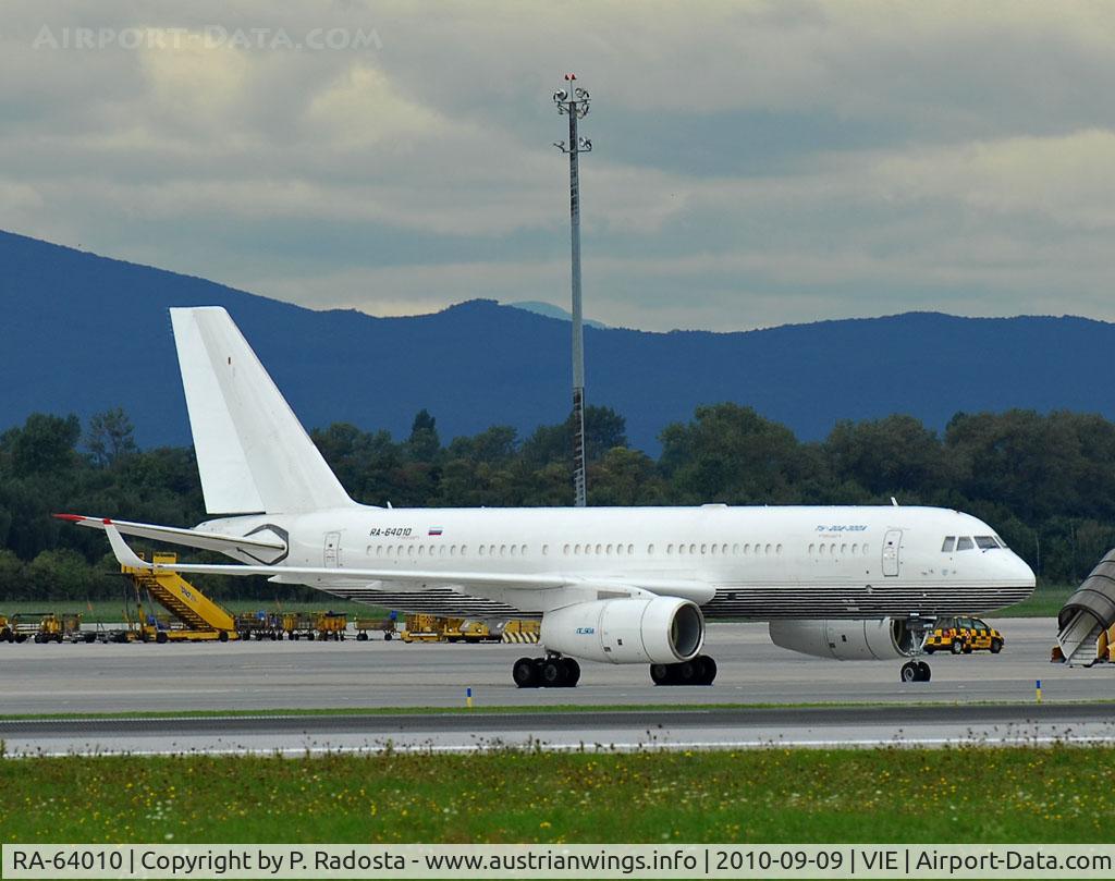 RA-64010, 1993 Tupolev Tu-204C C/N 145074-3164010, TU 204-300A - First TU 204 in VIP Configuration; probably first landing at VIE