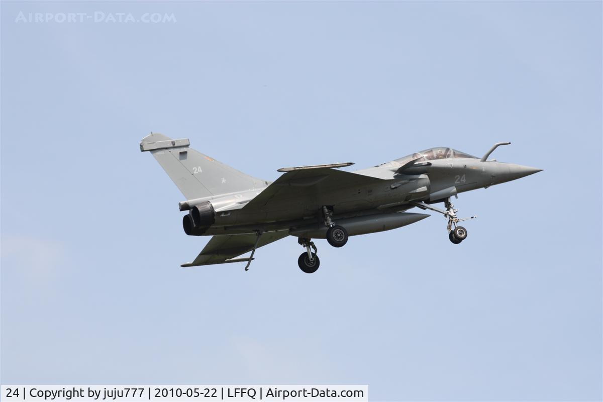 24, Dassault Rafale M C/N 24, on display at La Ferté Alais