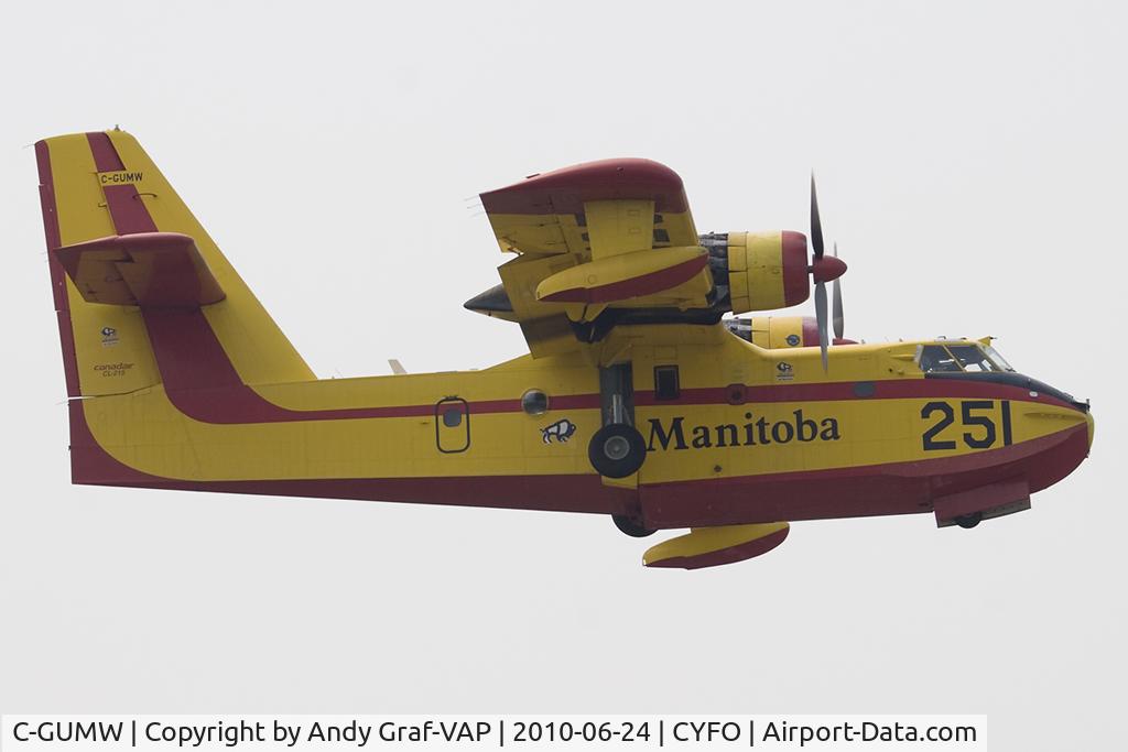 C-GUMW, 1978 Canadair CL-215-III (CL-215-1A10) C/N 1065, Province Of Manitoba CL-215