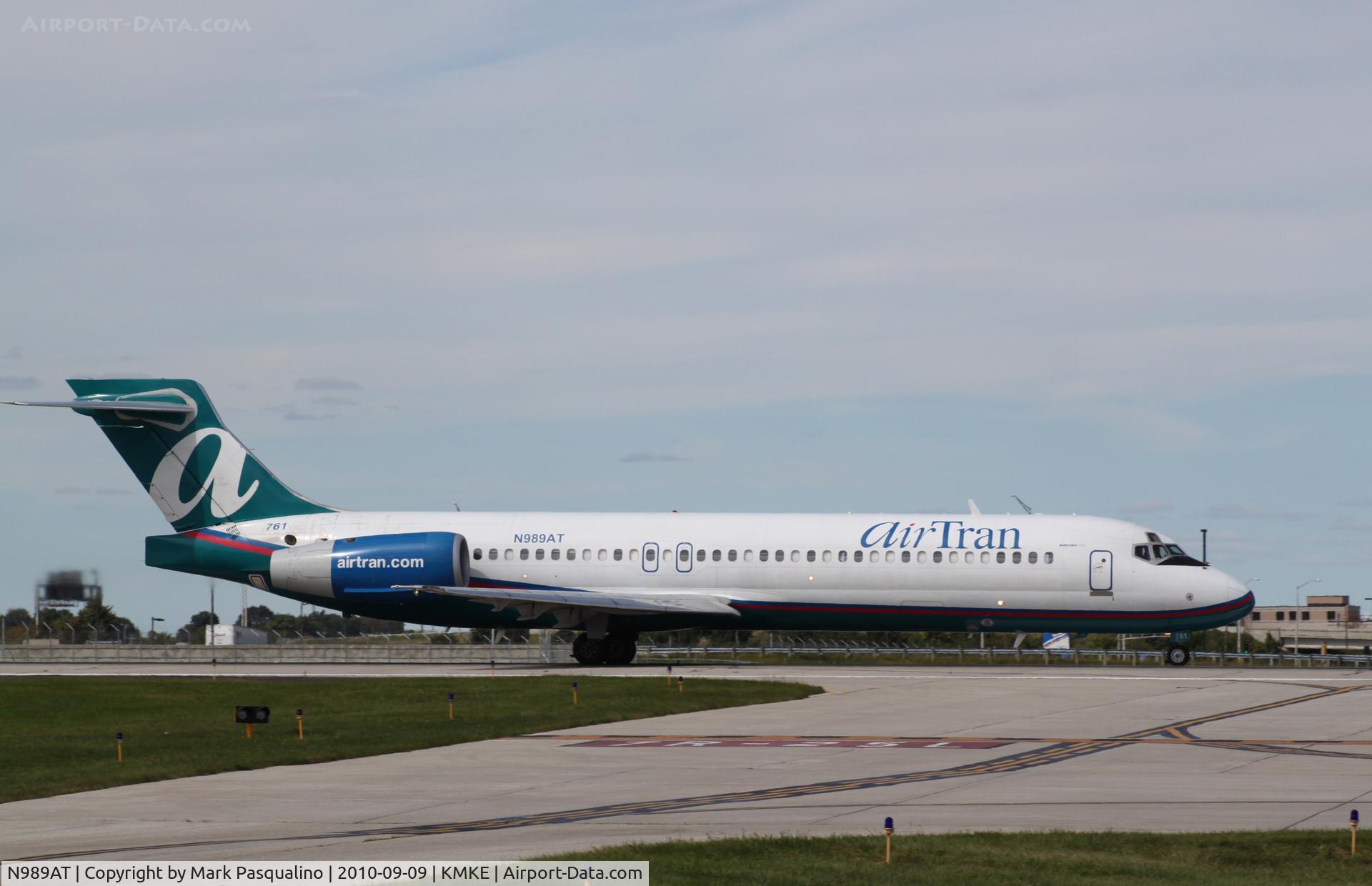 N989AT, 2001 Boeing 717-200 C/N 55152, Boeing 717-200