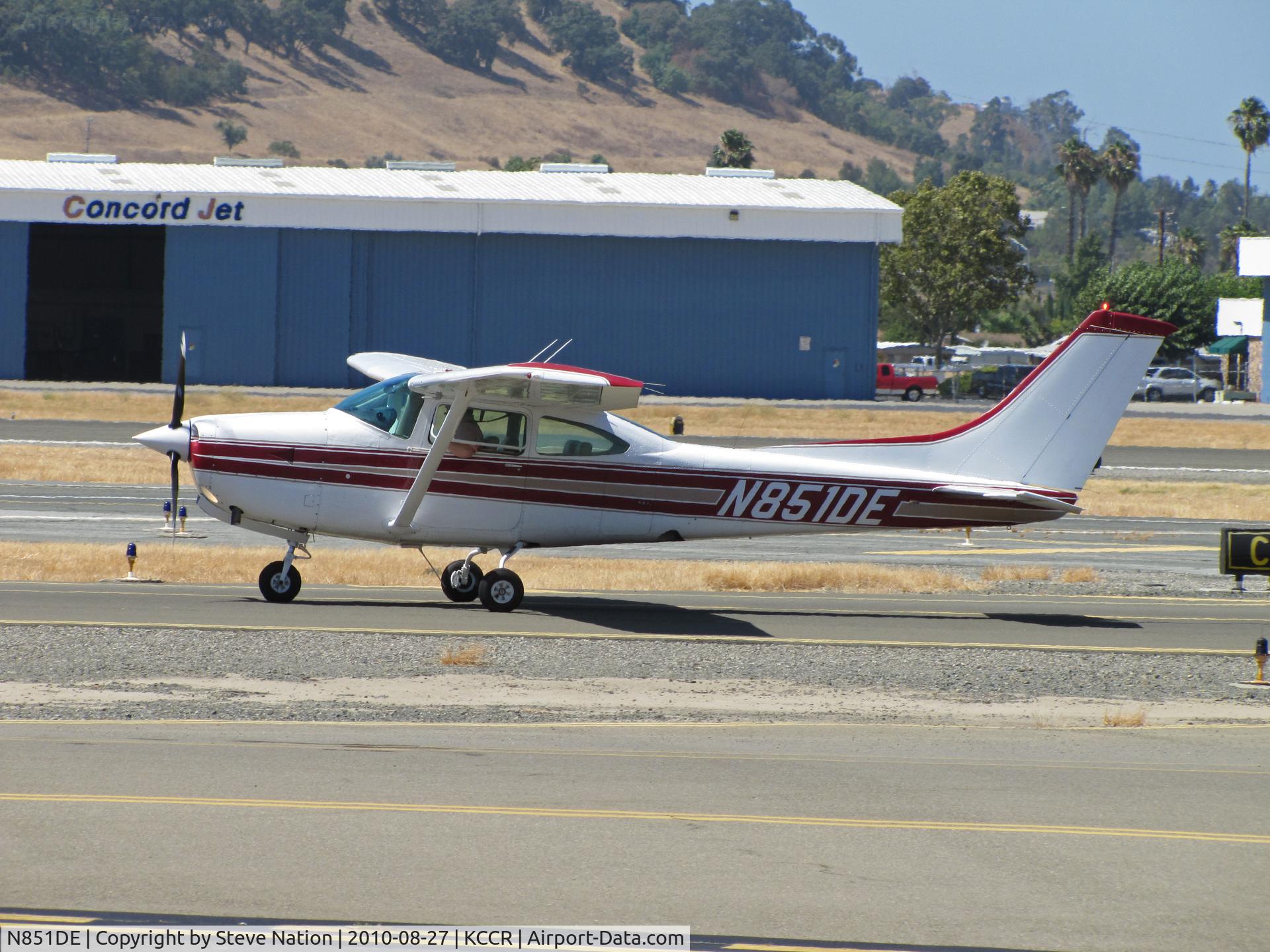 N851DE, 1980 Cessna TR182 Turbo Skylane RG C/N R18201494, Inbound from KSNS, 1980 Cessna TR182 rolling out on RWY19L at Buchanan Field