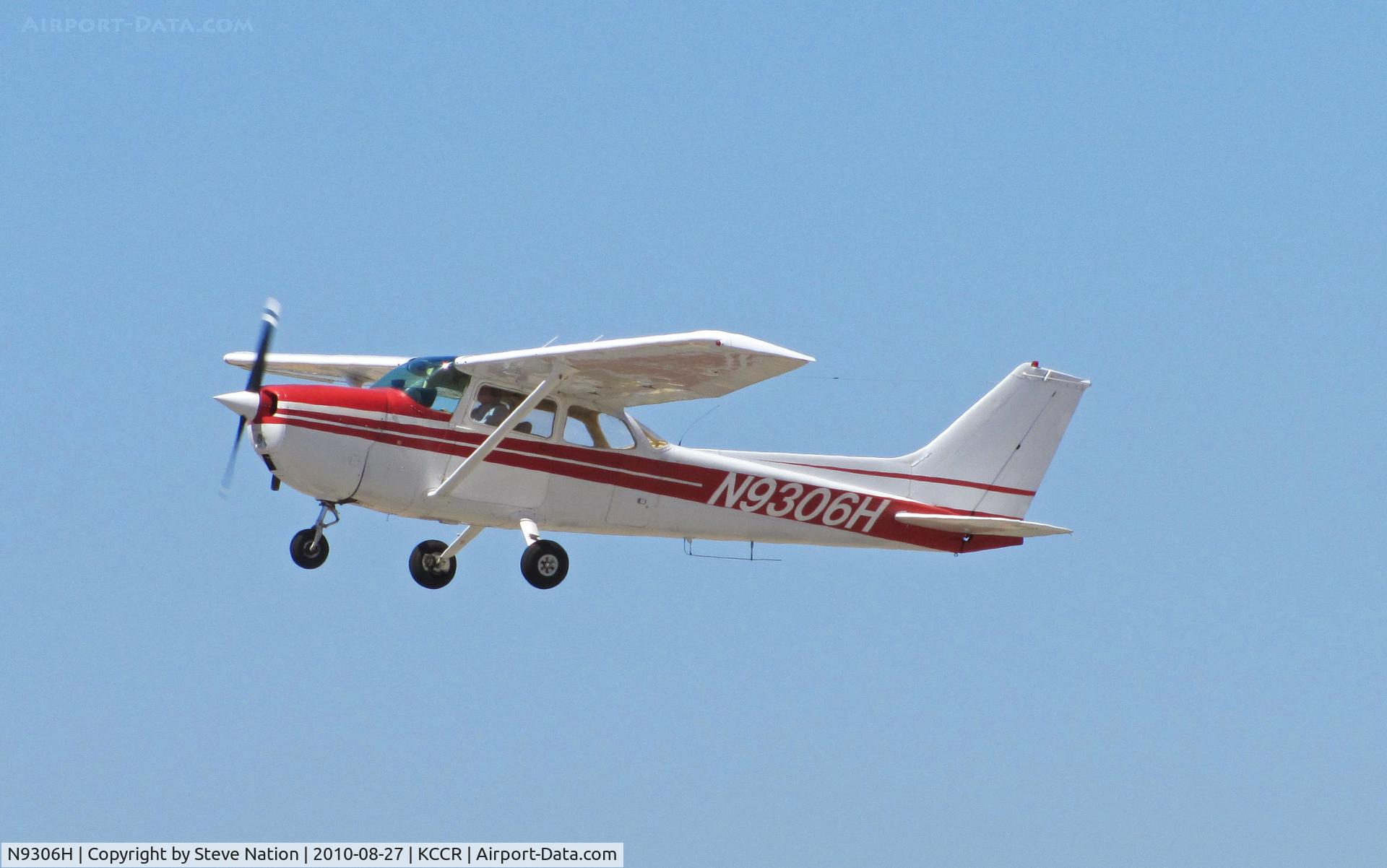 N9306H, 1975 Cessna 172M C/N 17266079, Locally-based 1975 Cessna 172M climbing out from RWY19L at Buchanan Field