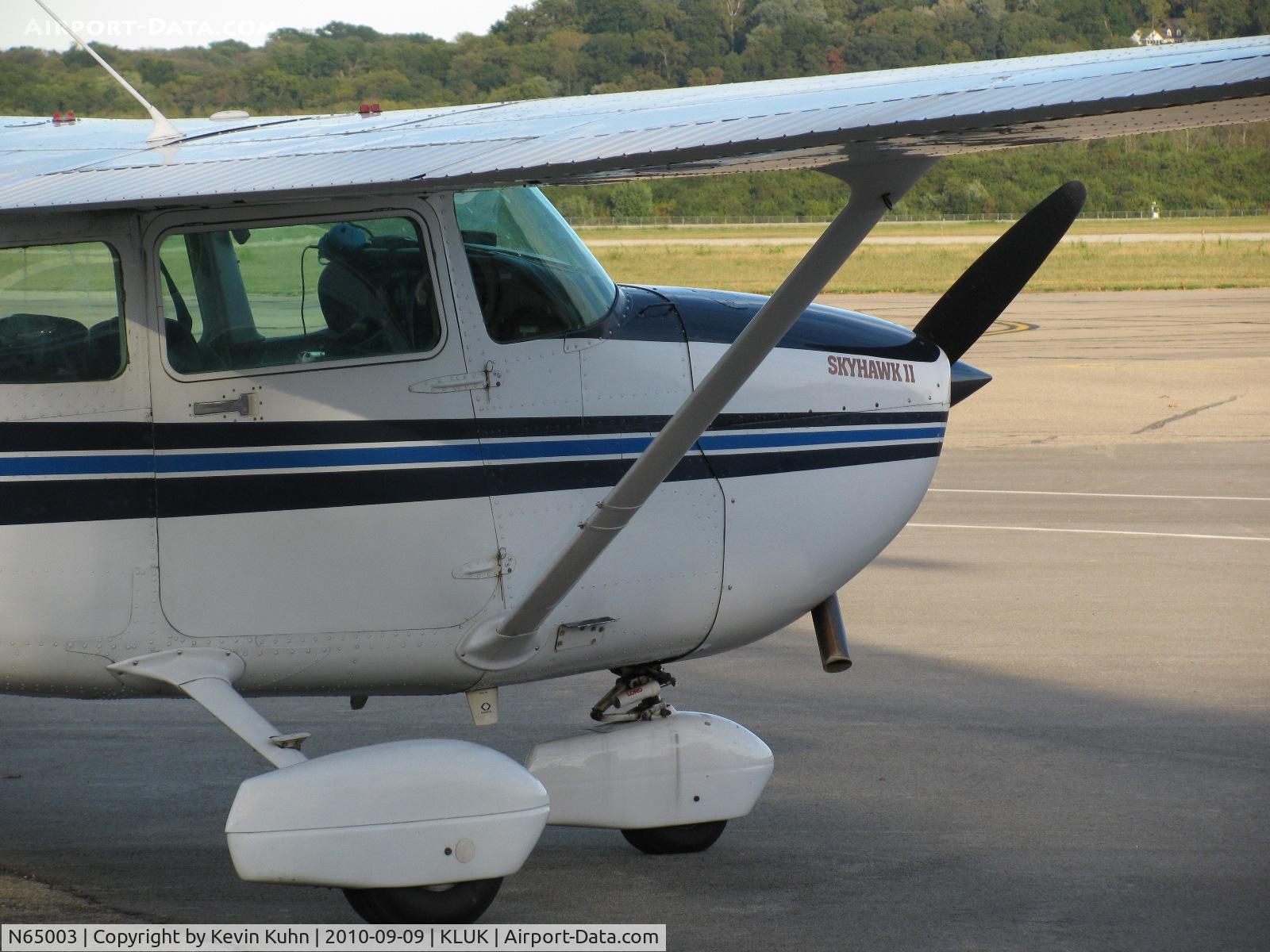 N65003, 1982 Cessna 172P C/N 17275666, Skyhawk II