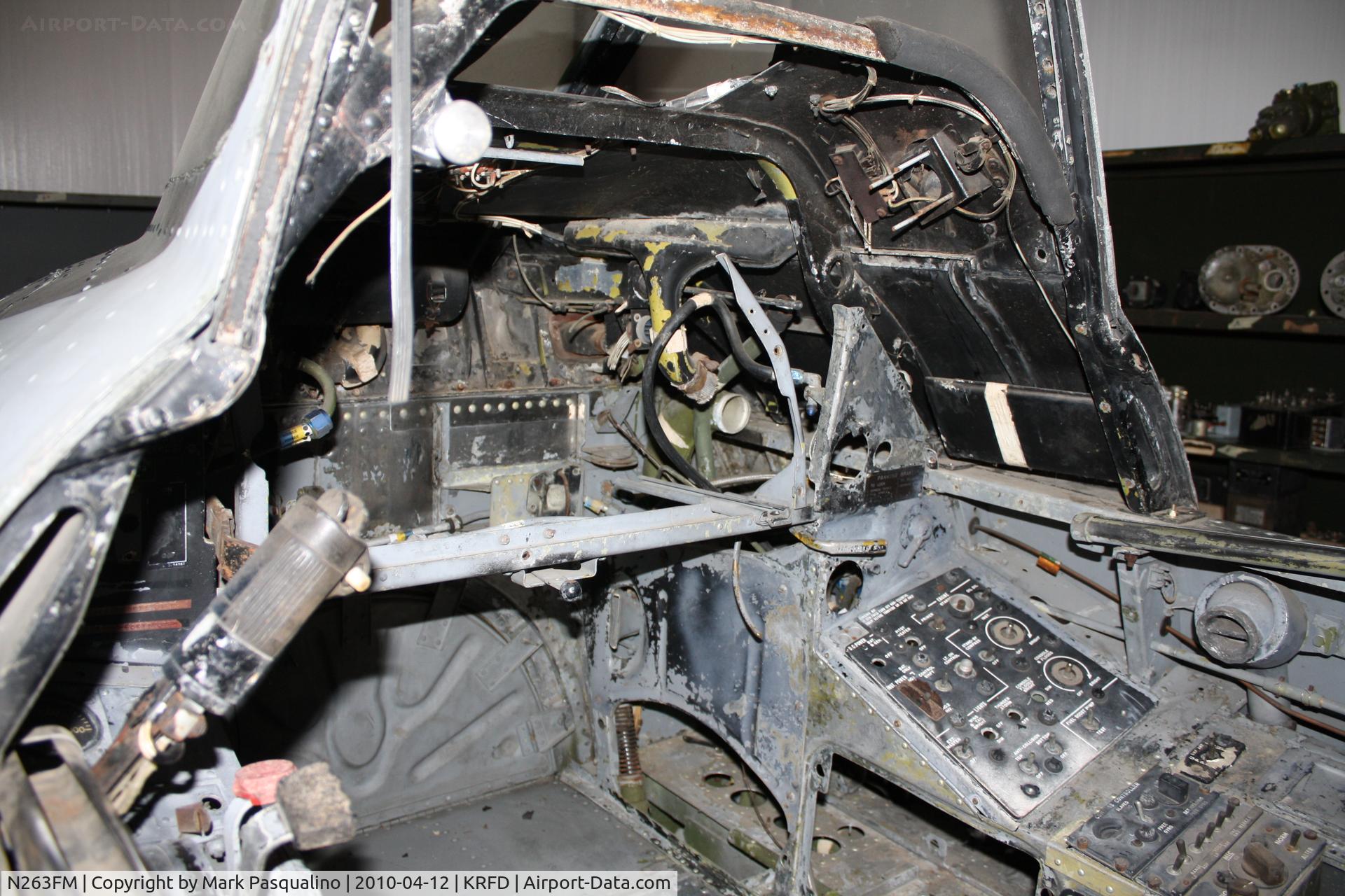 N263FM, North American T-28B C/N 138141, North American T-28B