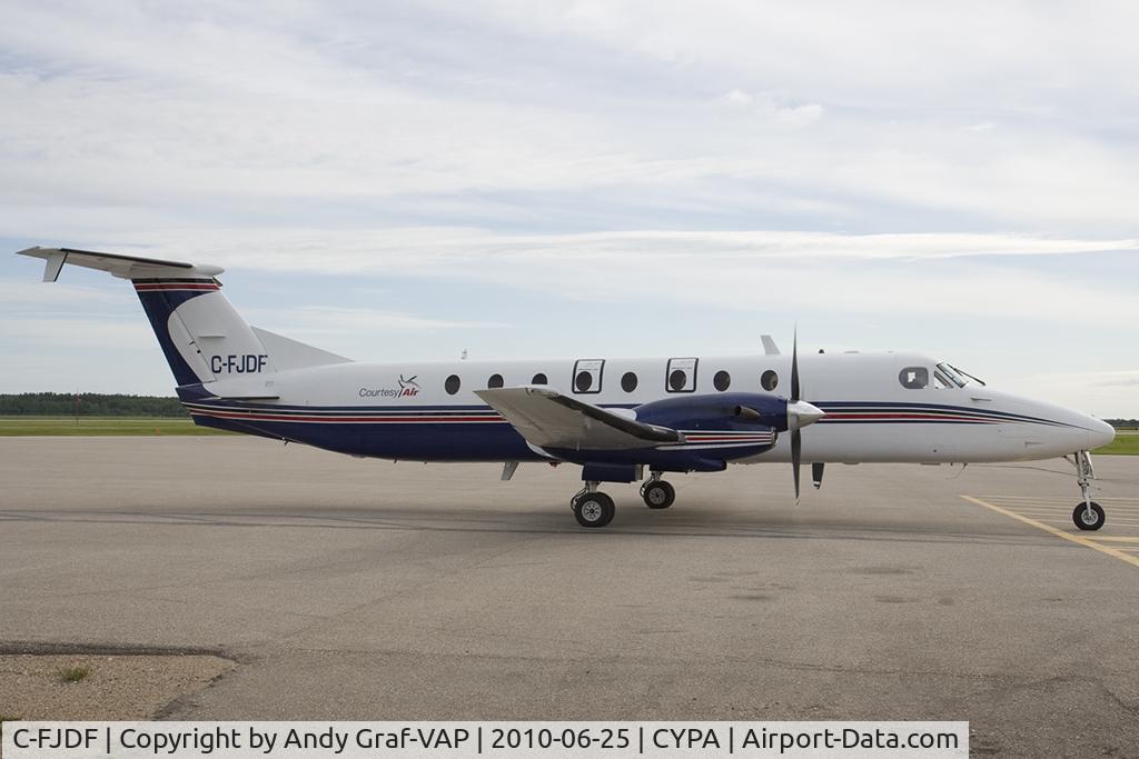 C-FJDF, 1987 Beech 1900C C/N UB-68, Courtesy Air Beech 1900