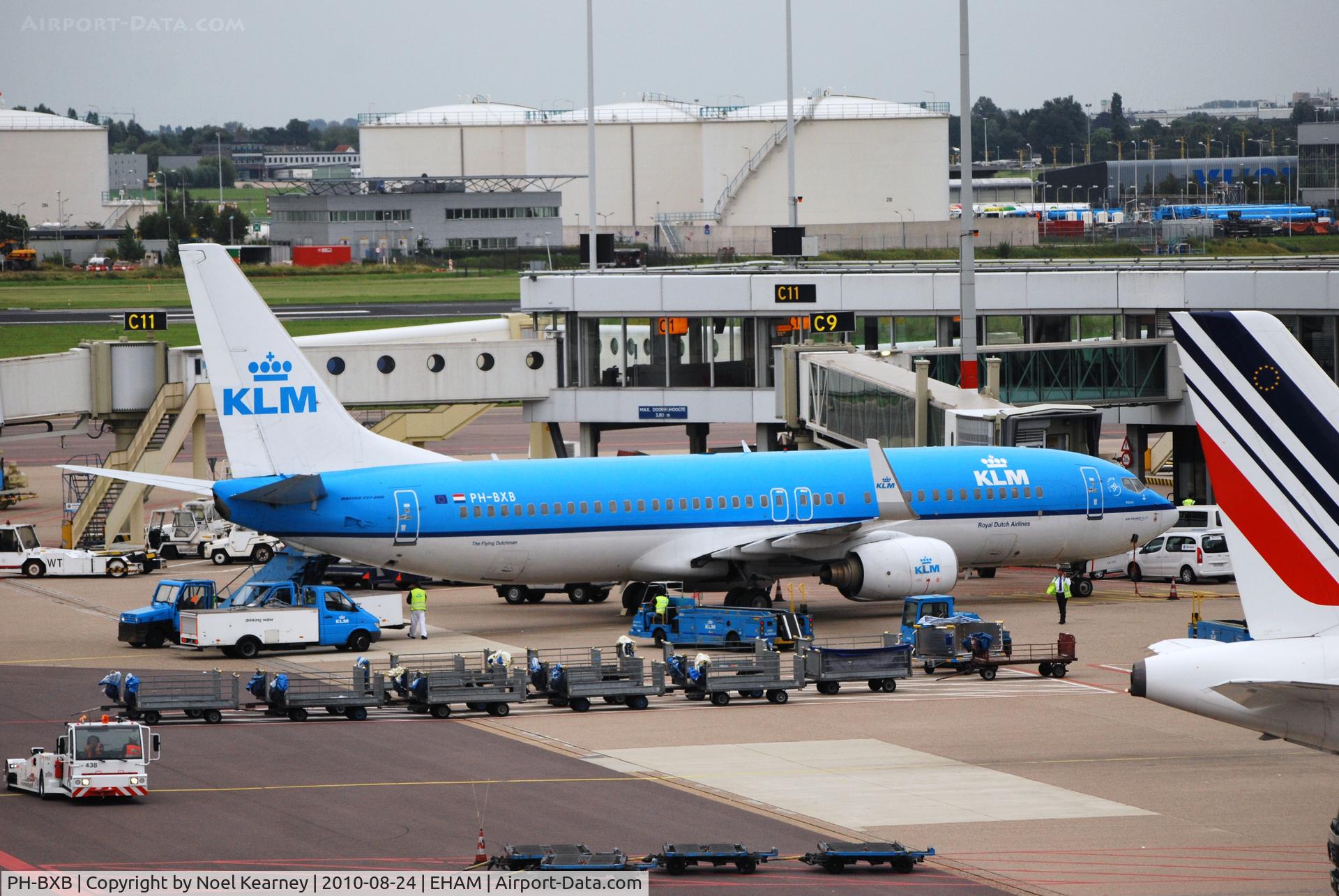 PH-BXB, 1999 Boeing 737-8K2 C/N 29132, K.L.M. - ROYAL DUTCH AIRLINES