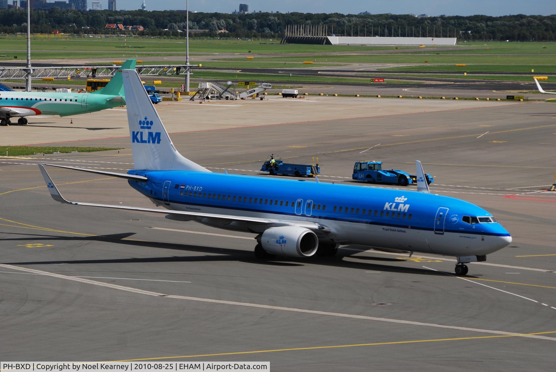 PH-BXD, 1999 Boeing 737-8K2 C/N 29134, K.L.M. - ROYAL DUTCH AIRLINES