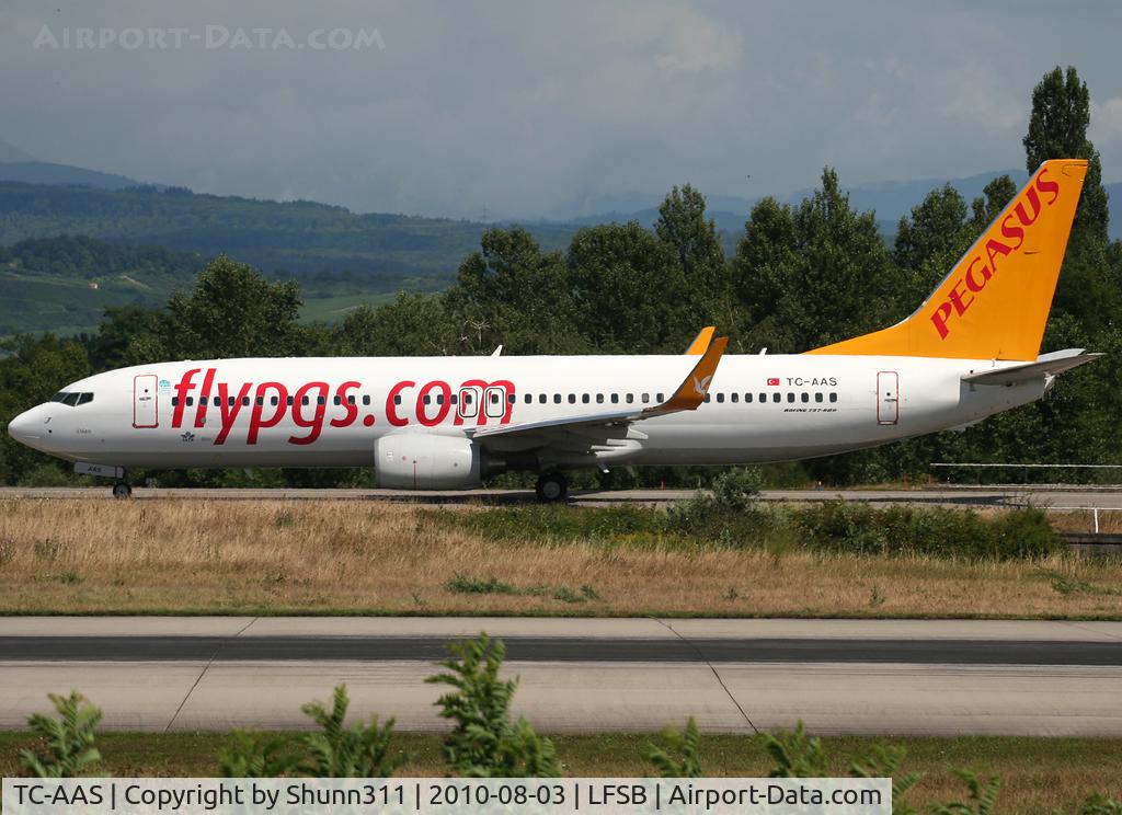 TC-AAS, 2010 Boeing 737-82R C/N 40871, Taxiing holding point rwy 16 for departure...