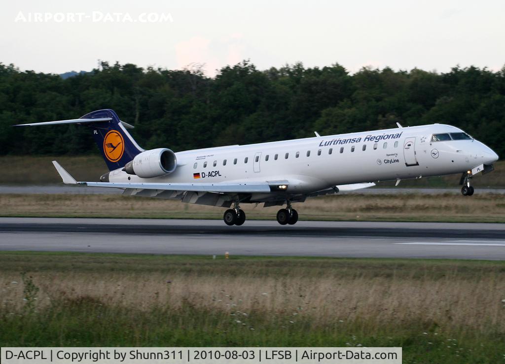 D-ACPL, 2002 Canadair CRJ-701ER (CL-600-2C10) Regional Jet C/N 10076, Landing rwy 16
