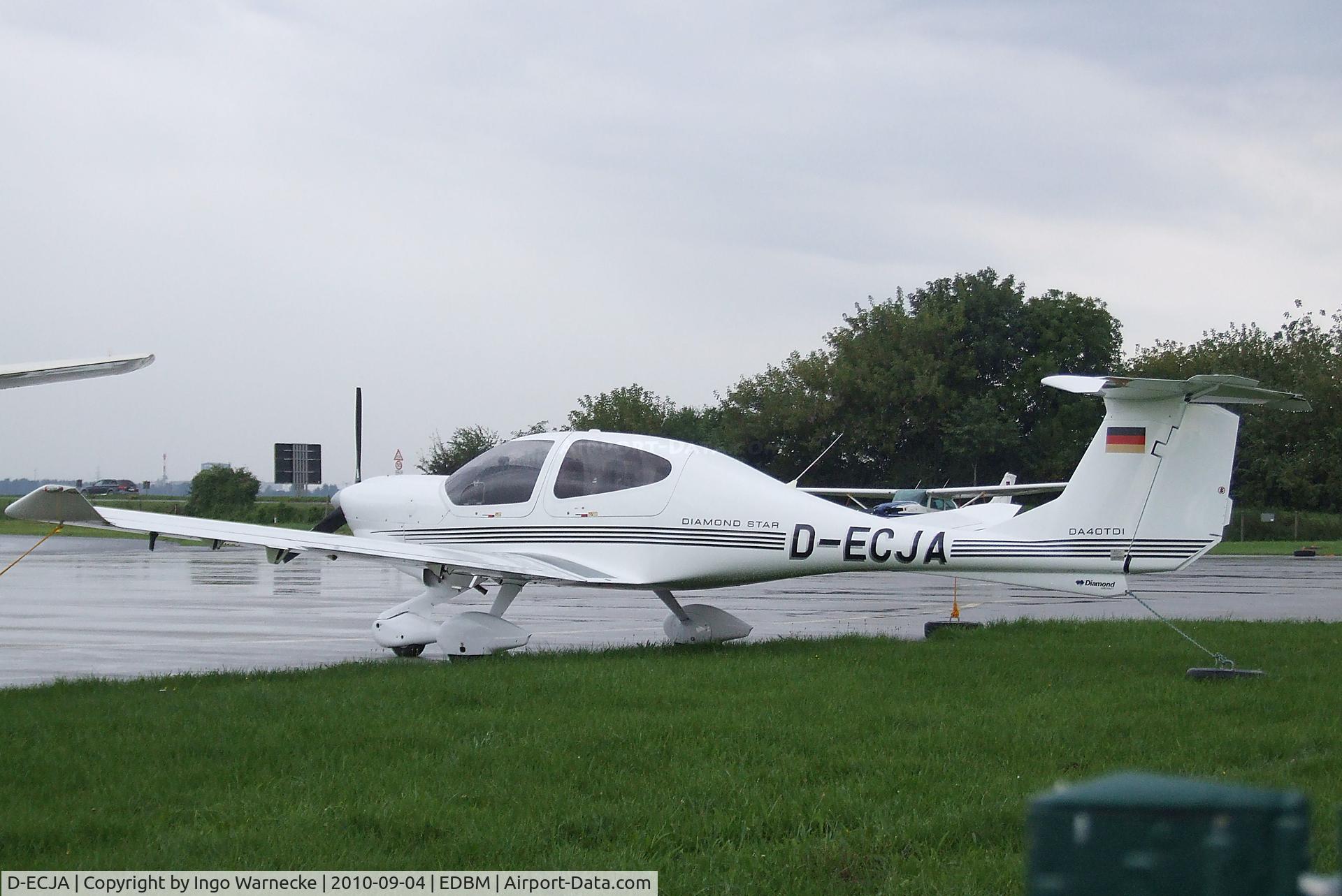 D-ECJA, 2004 Diamond DA-40D Diamond Star C/N D4.123, Diamond DA-40D Diamond Star at the 2010 Air Magdeburg